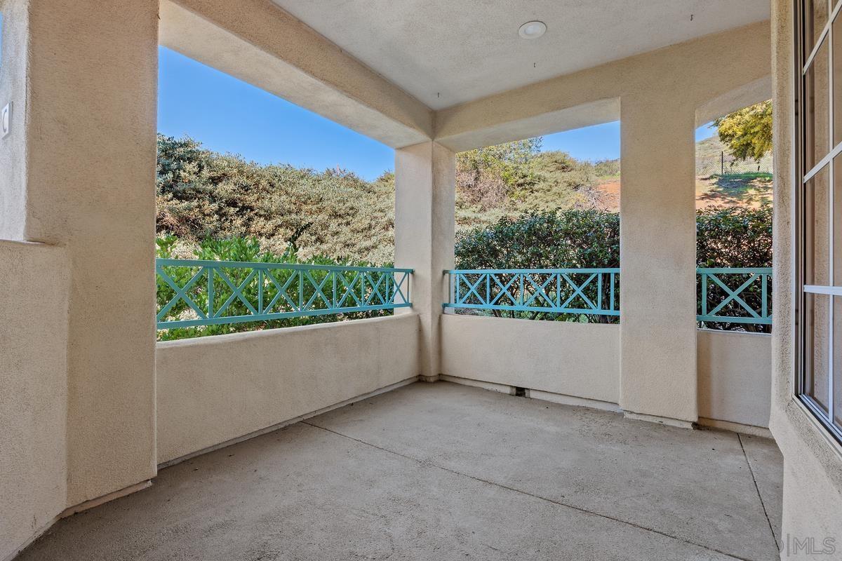 Detail Gallery Image 10 of 32 For 12642  Springbrook Dr.  #C,  San Diego,  CA 92128 - 2 Beds | 2 Baths