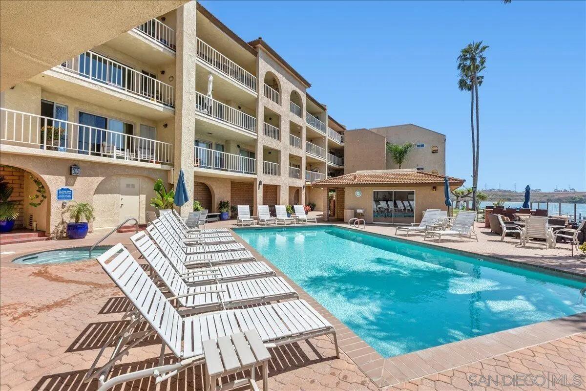 Detail Gallery Image 19 of 22 For 4747  Marina Dr  #23,  Carlsbad,  CA 92008 - 2 Beds | 2 Baths