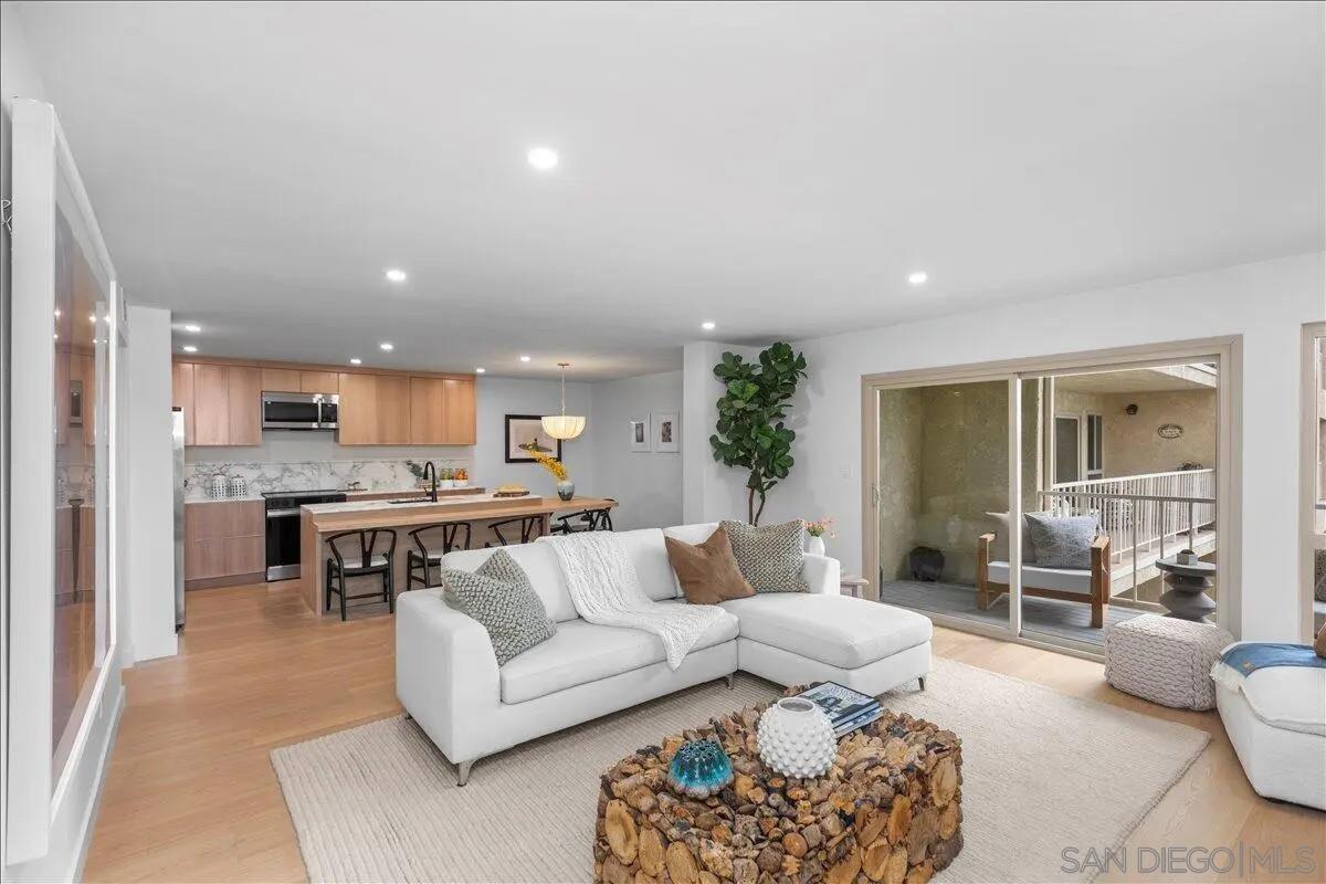 Detail Gallery Image 5 of 22 For 4747  Marina Dr  #23,  Carlsbad,  CA 92008 - 2 Beds | 2 Baths