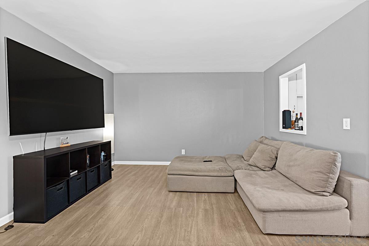 Detail Gallery Image 5 of 24 For 285  Moss  #9,  Chula Vista,  CA 91911 - 1 Beds | 1 Baths