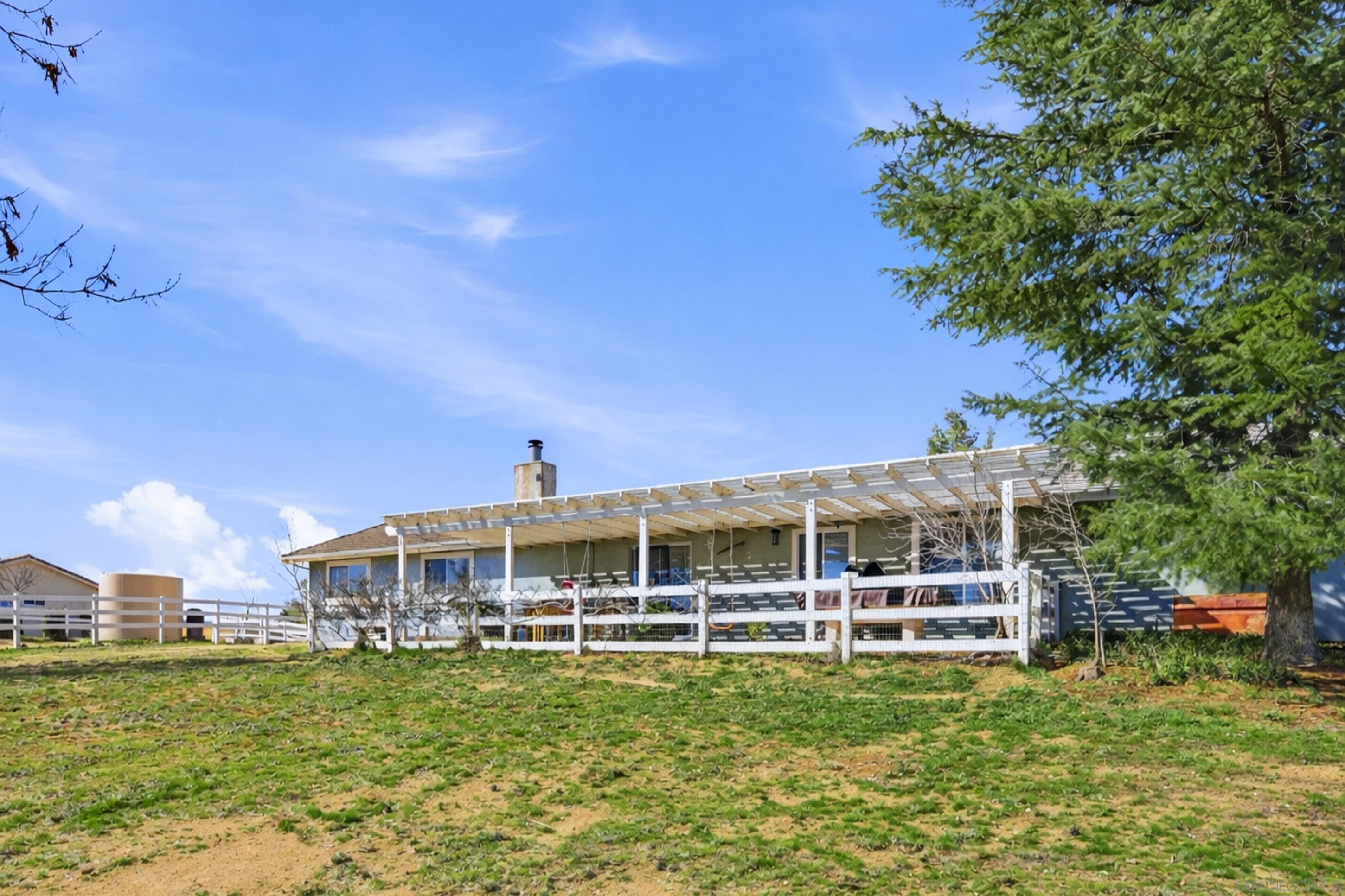 Detail Gallery Image 5 of 48 For 41494  Rolling Hills Drive, Aguanga,  CA 92536 - 3 Beds | 2 Baths