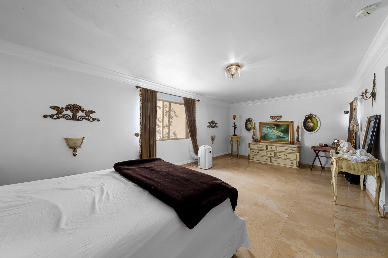 Detail Gallery Image 32 of 41 For 5628  Desert View Drive, La Jolla,  CA 92037 - 3 Beds | 2/1 Baths