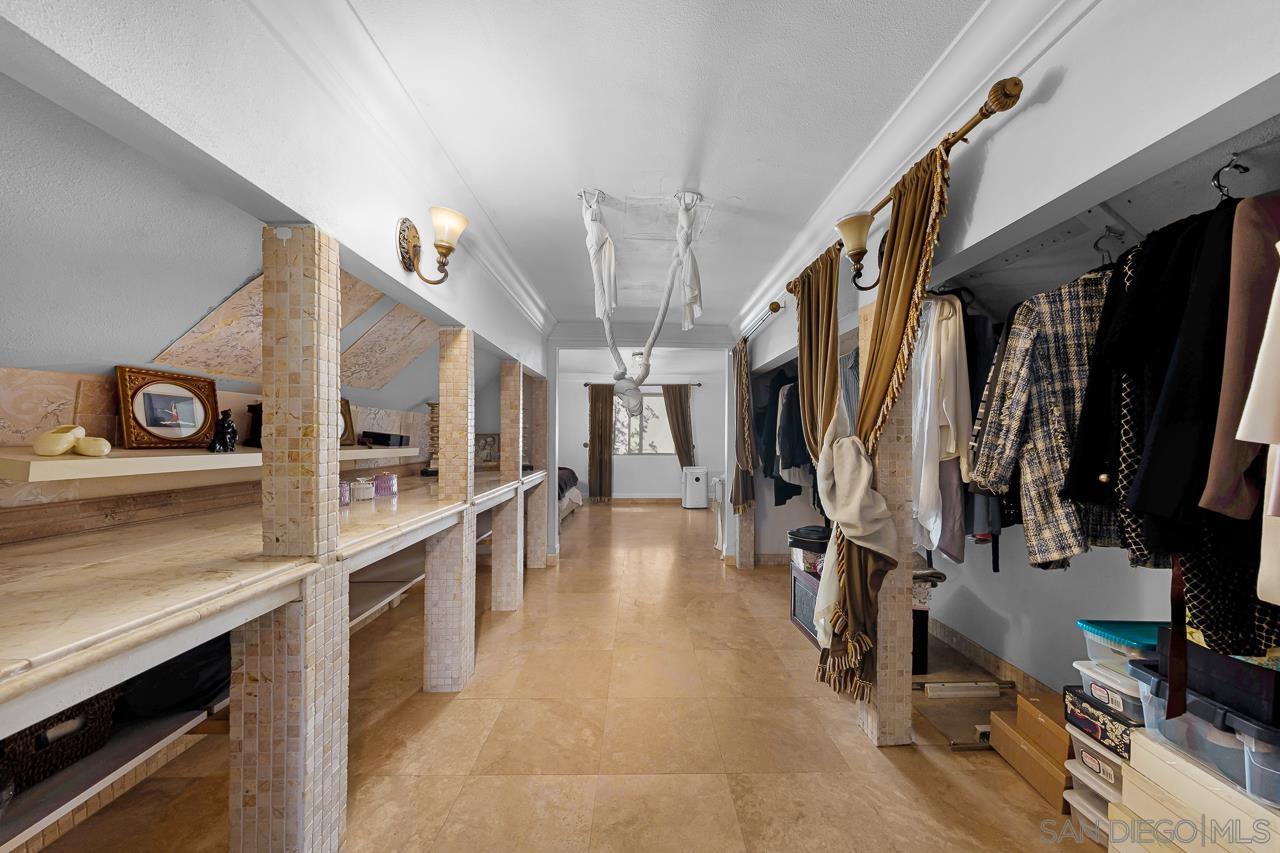 Detail Gallery Image 33 of 41 For 5628  Desert View Drive, La Jolla,  CA 92037 - 3 Beds | 2/1 Baths