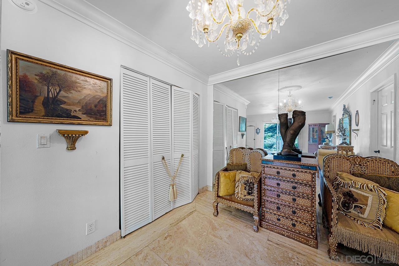 Detail Gallery Image 36 of 41 For 5628  Desert View Drive, La Jolla,  CA 92037 - 3 Beds | 2/1 Baths