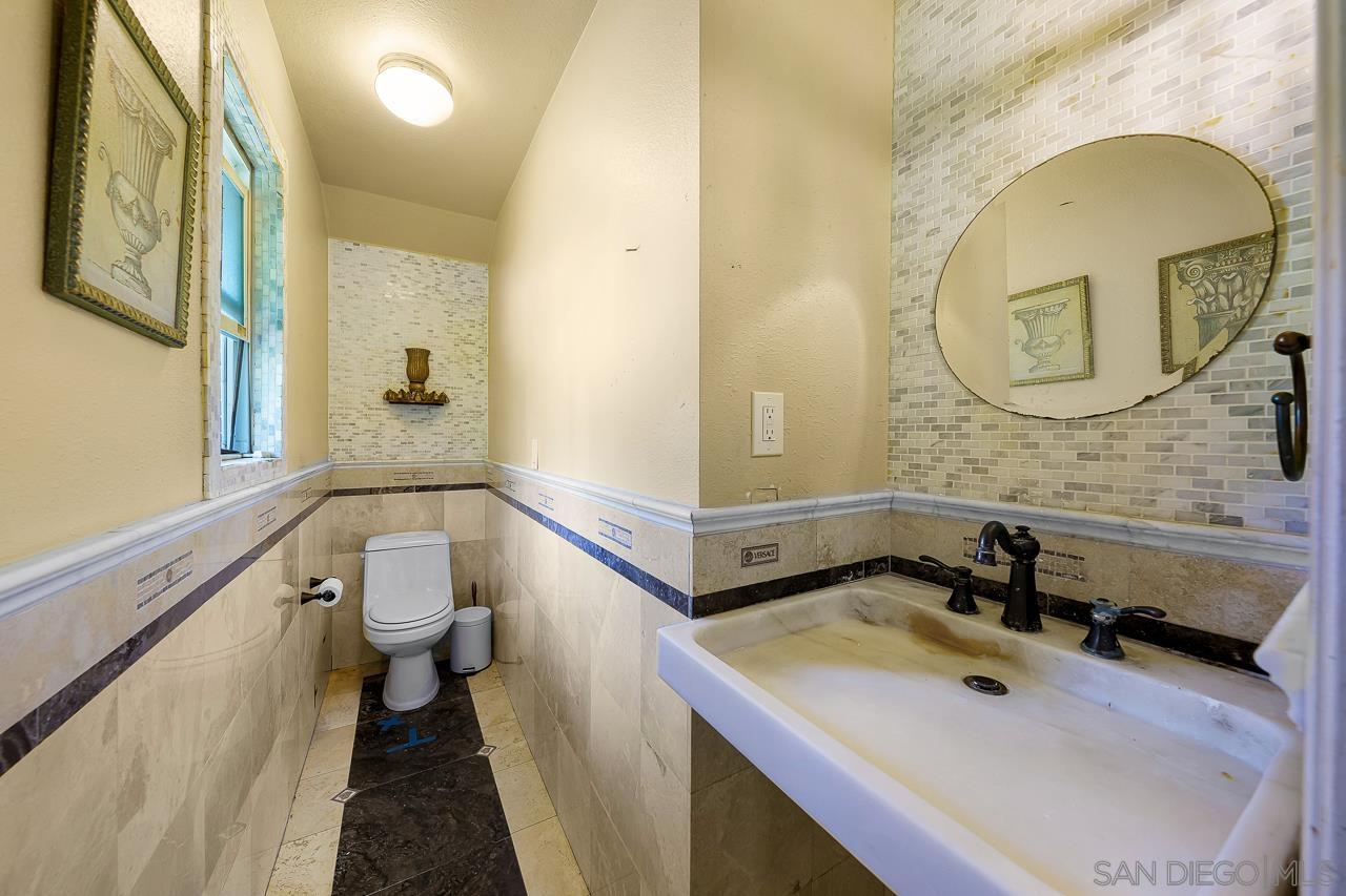 Detail Gallery Image 39 of 41 For 5628  Desert View Drive, La Jolla,  CA 92037 - 3 Beds | 2/1 Baths