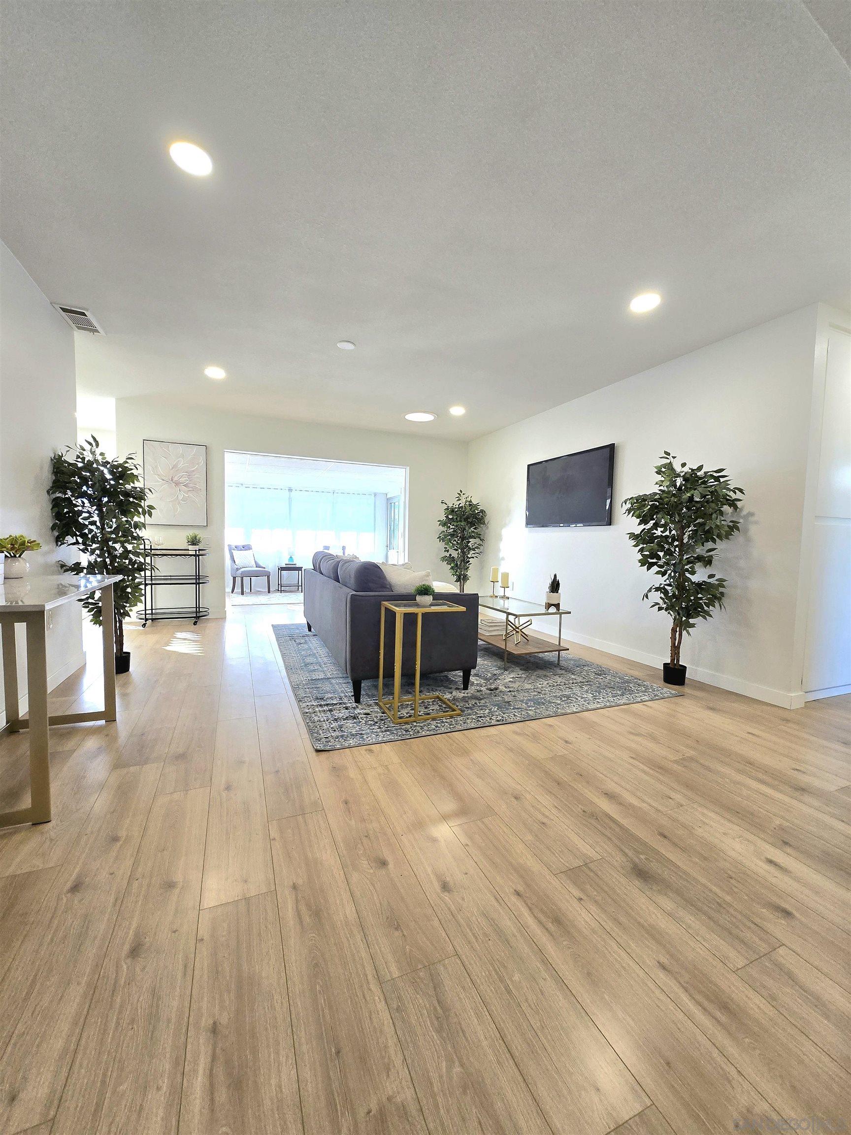 Detail Gallery Image 7 of 36 For 27107  Flagler St, Sun City,  CA 92586 - 2 Beds | 2 Baths