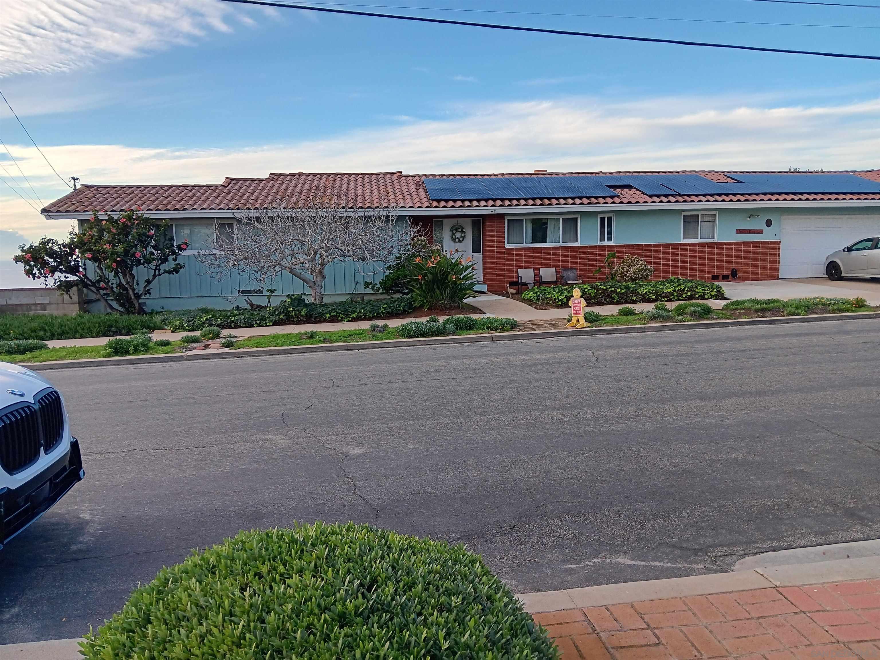 Front Image Thumbnail for SD260001333