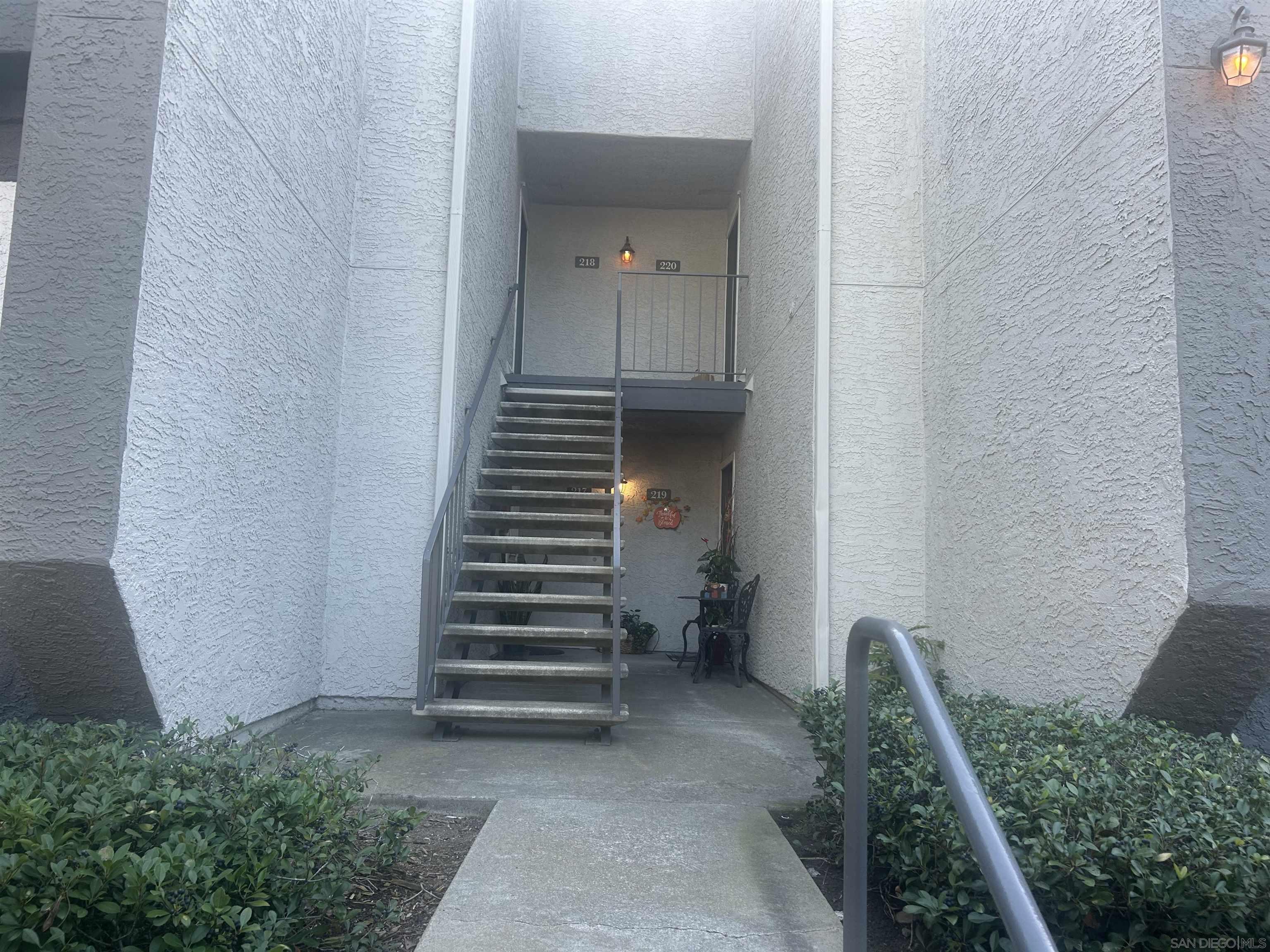 Detail Gallery Image 13 of 14 For 15086  Avenida Venusto  218, San Diego,  CA 92128 - 1 Beds | 1 Baths