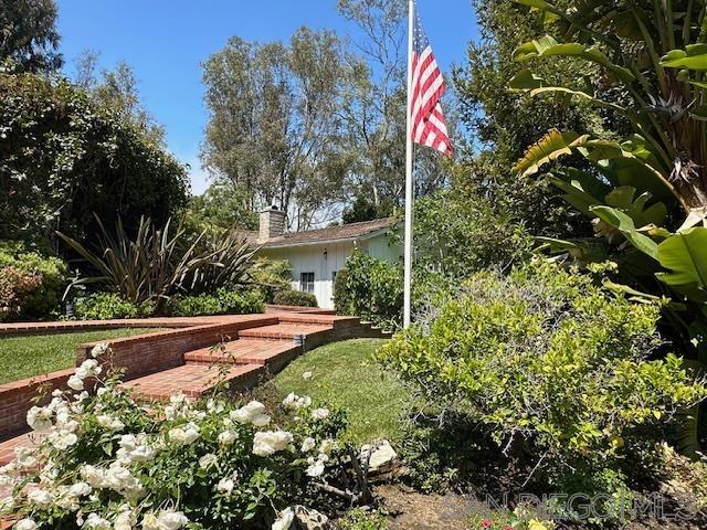 Detail Gallery Image 13 of 18 For 17  Eastfield Dr, Palos Verdes Peninsula,  CA 90274 - 7 Beds | 5/2 Baths