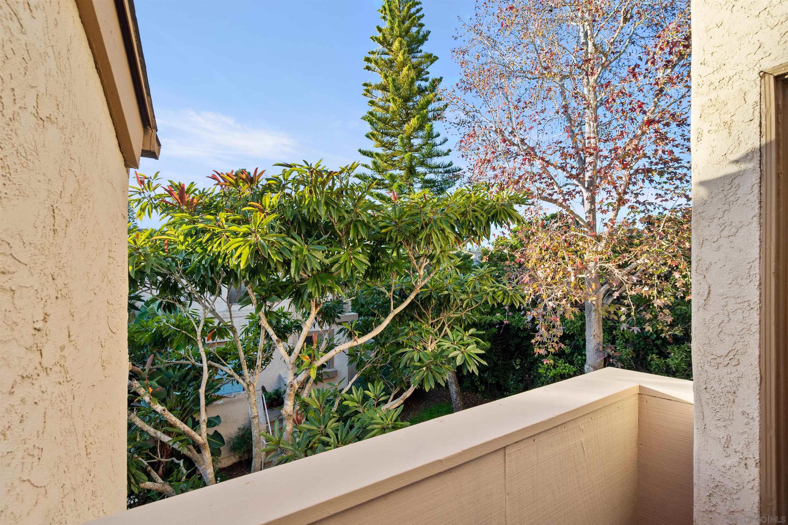 Detail Gallery Image 25 of 52 For 8326  via Sonoma  #66,  La Jolla,  CA 92037 - 2 Beds | 1/1 Baths