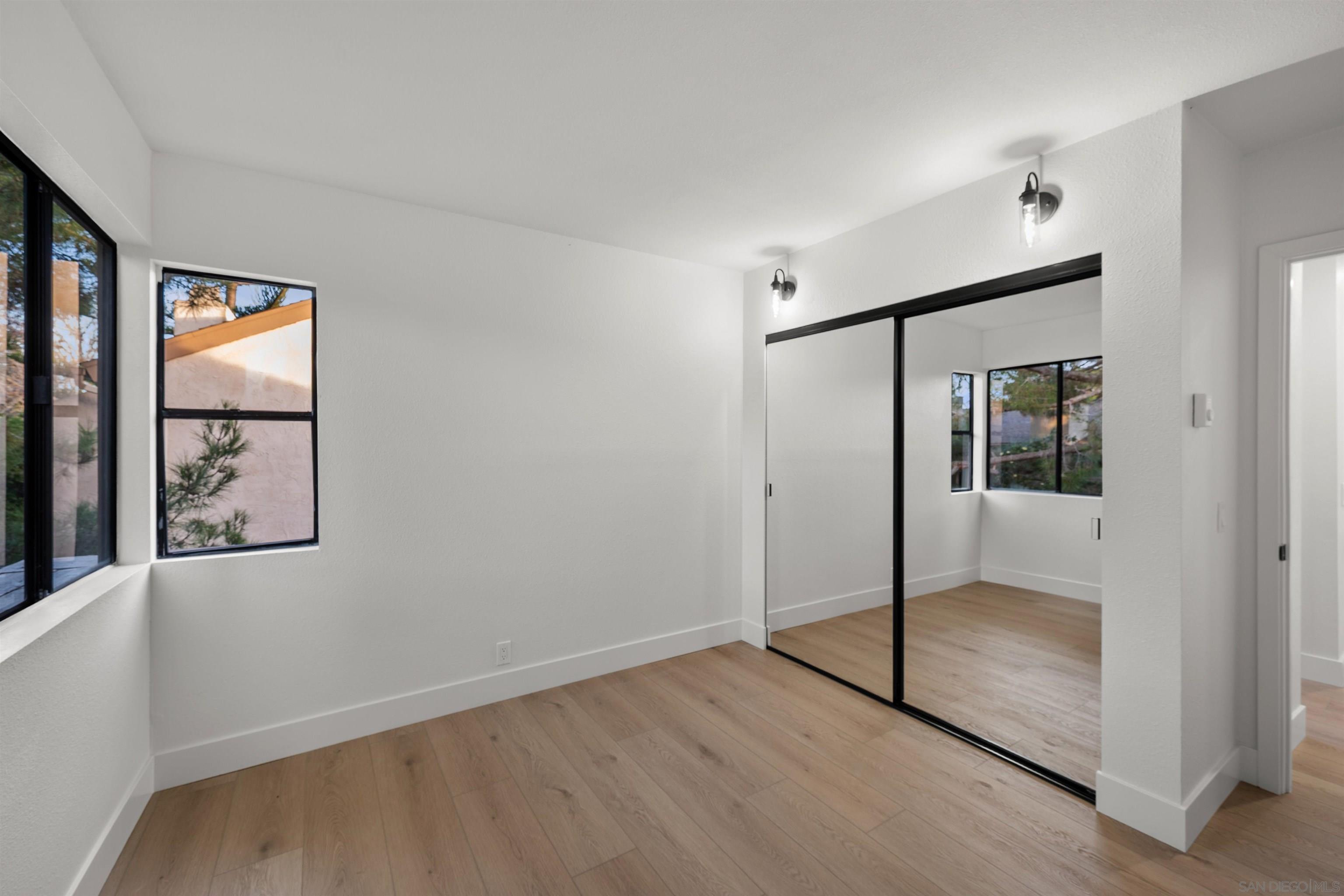 Detail Gallery Image 31 of 52 For 8326  via Sonoma  #66,  La Jolla,  CA 92037 - 2 Beds | 1/1 Baths