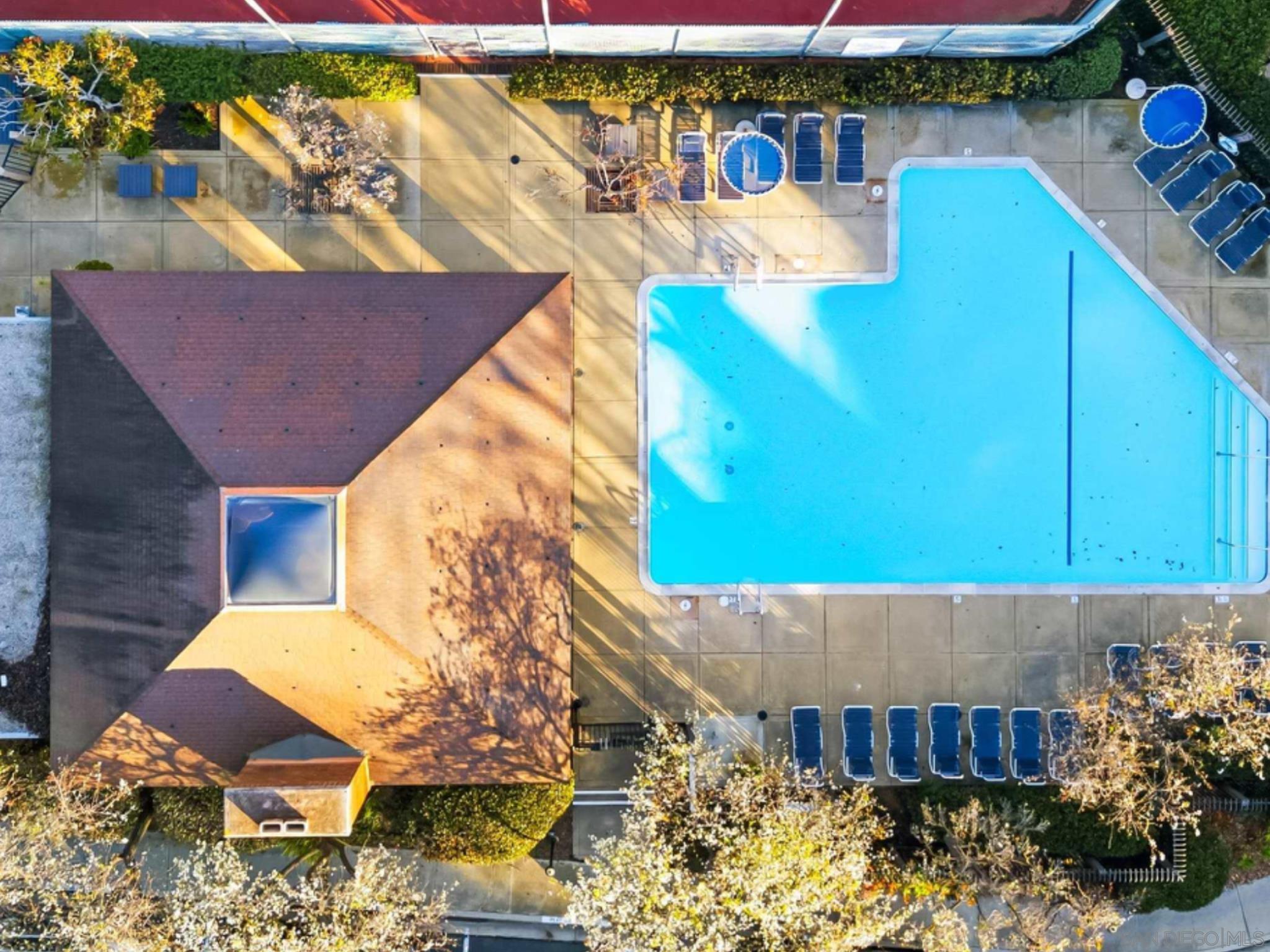 Detail Gallery Image 41 of 52 For 8326  via Sonoma  #66,  La Jolla,  CA 92037 - 2 Beds | 1/1 Baths