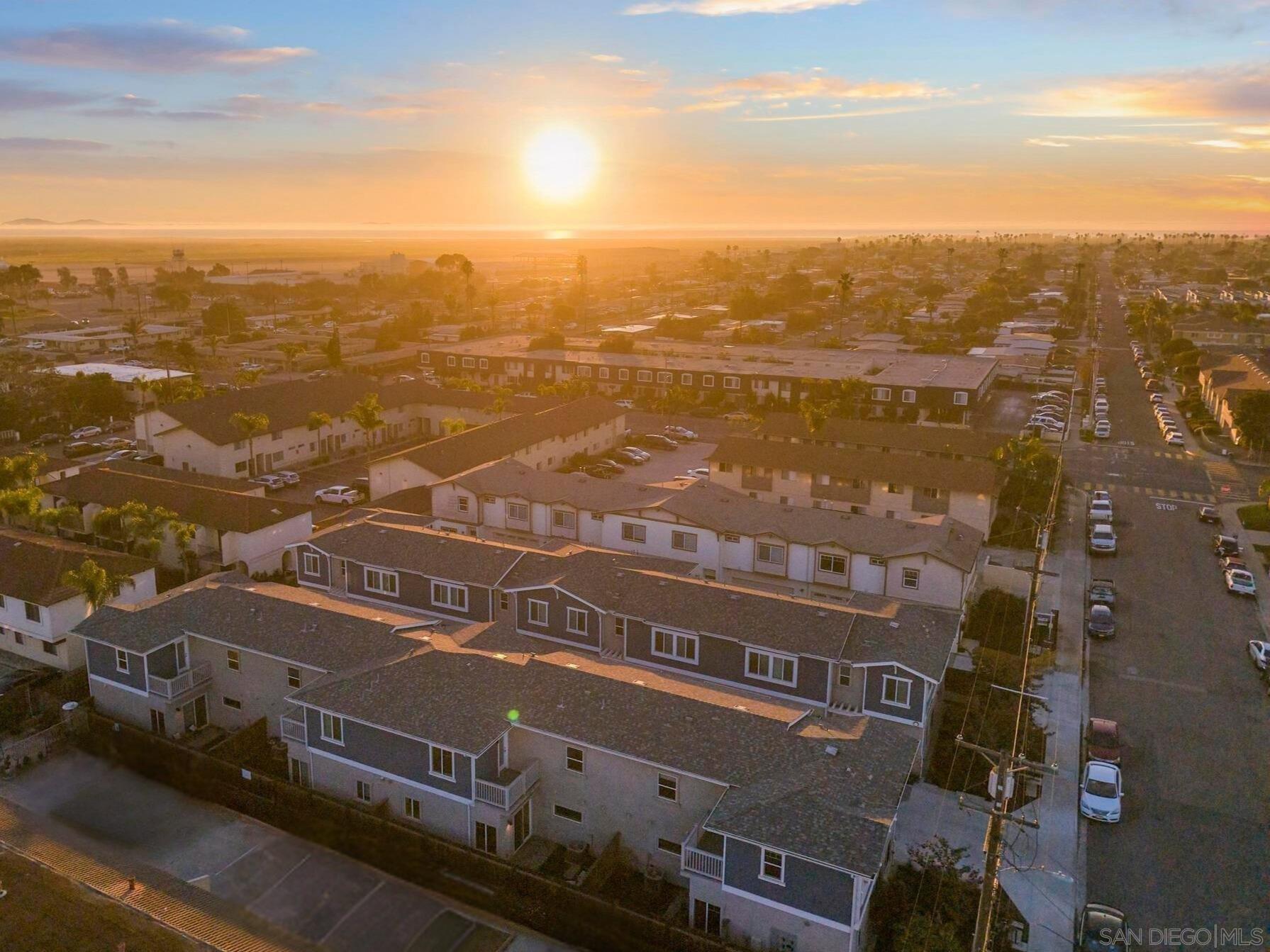 Detail Gallery Image 2 of 56 For 1343  Holly Ave, Imperial Beach,  CA 91932 - 3 Beds | 2/1 Baths