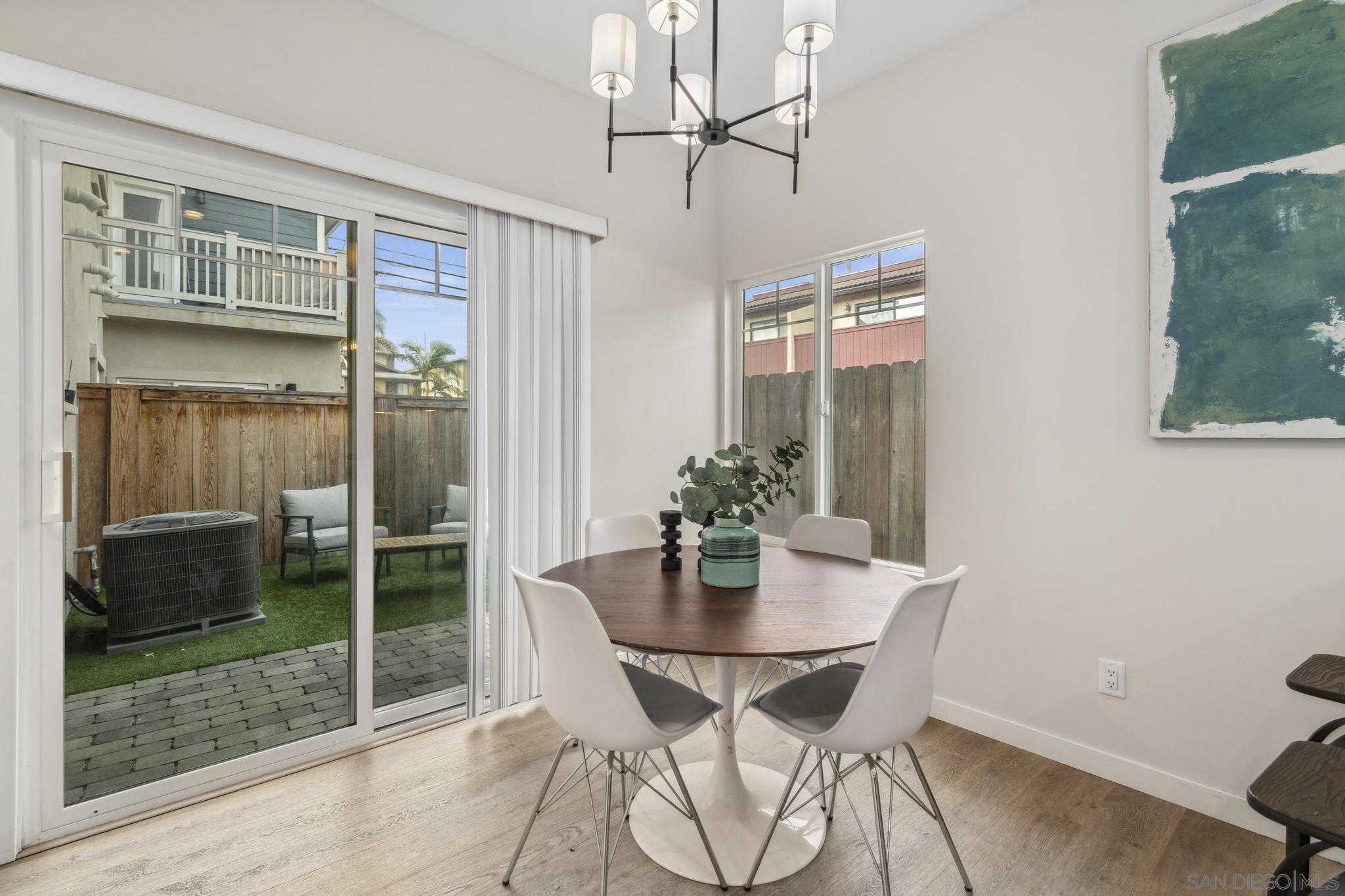 Detail Gallery Image 19 of 56 For 1343  Holly Ave, Imperial Beach,  CA 91932 - 3 Beds | 2/1 Baths