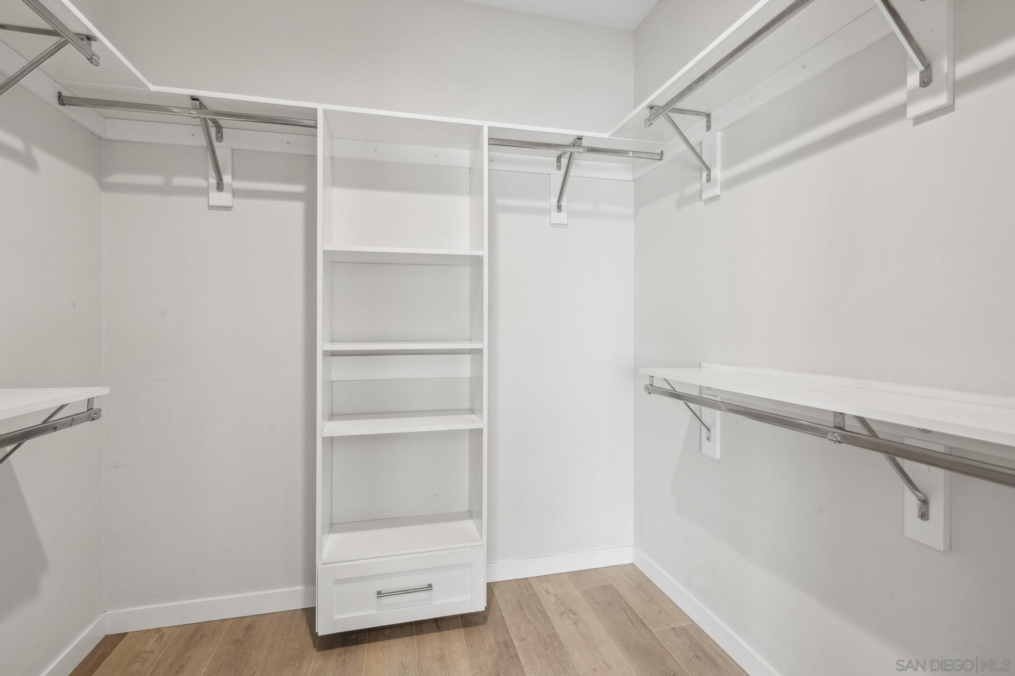 Detail Gallery Image 35 of 56 For 1343  Holly Ave, Imperial Beach,  CA 91932 - 3 Beds | 2/1 Baths