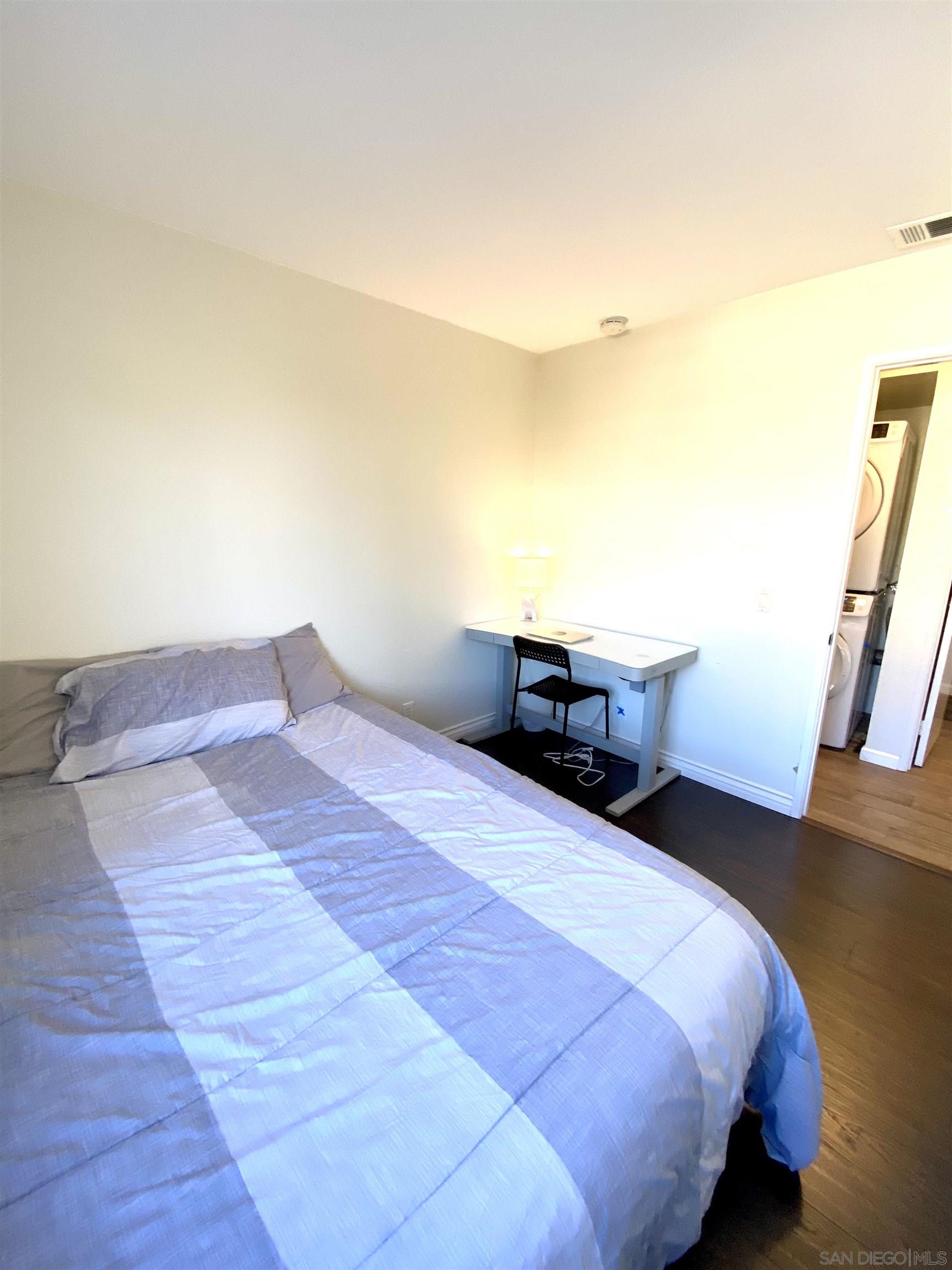 Detail Gallery Image 13 of 29 For 8834  Tamberly Ln  D, Santee,  CA 92071 - 2 Beds | 2 Baths