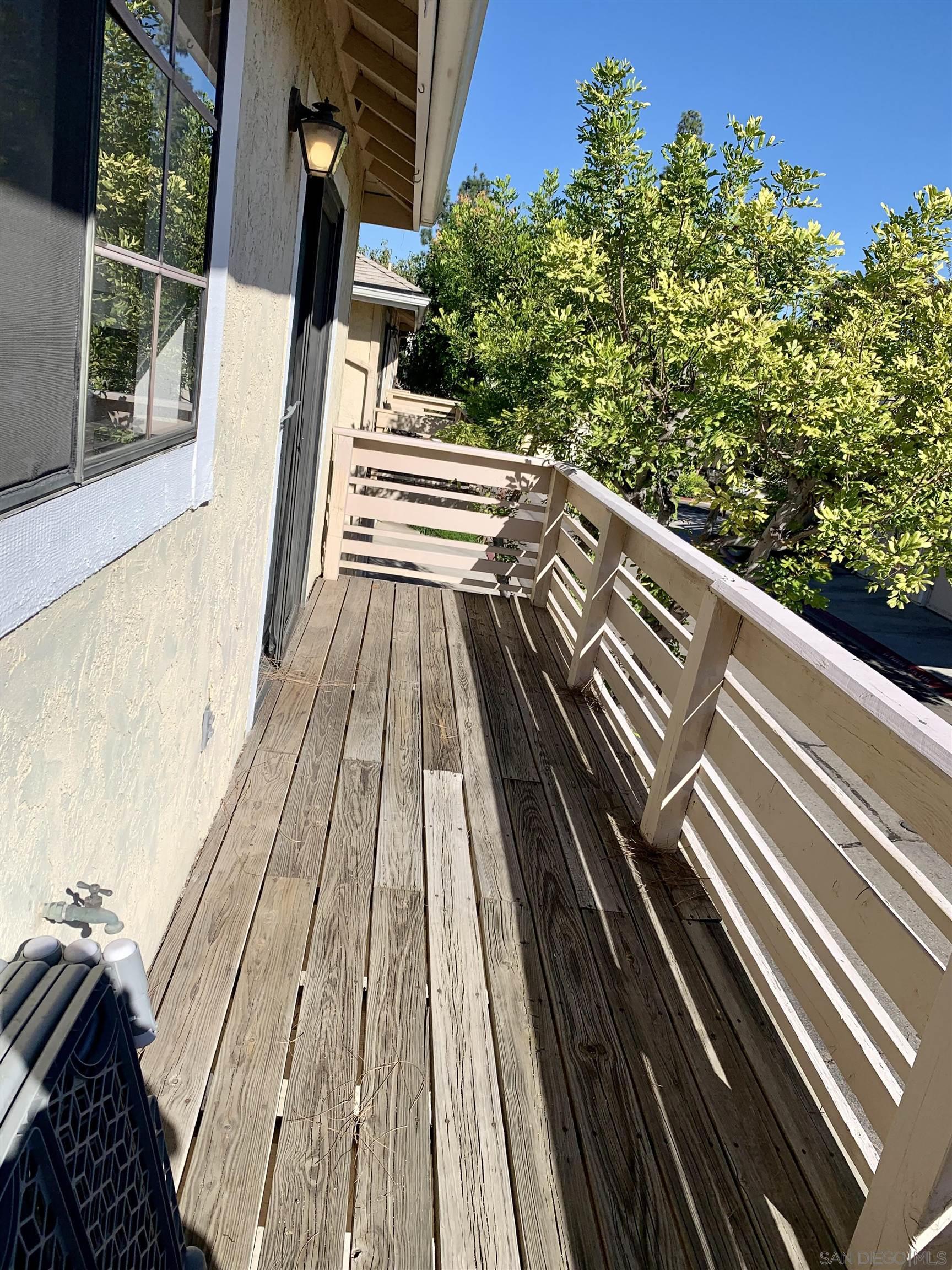 Detail Gallery Image 28 of 29 For 8834  Tamberly Ln  D, Santee,  CA 92071 - 2 Beds | 2 Baths