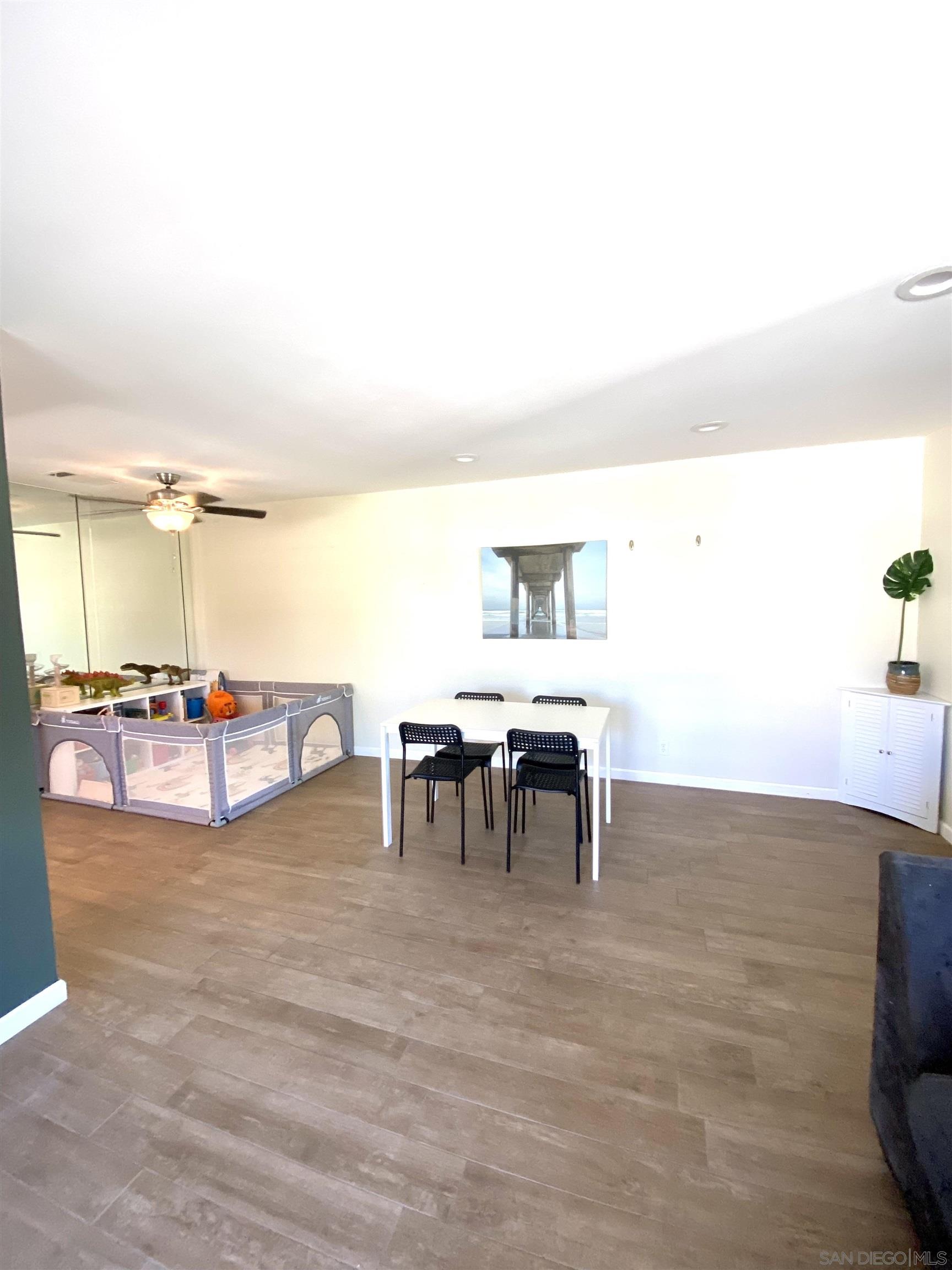 Detail Gallery Image 5 of 29 For 8834  Tamberly Ln  D, Santee,  CA 92071 - 2 Beds | 2 Baths