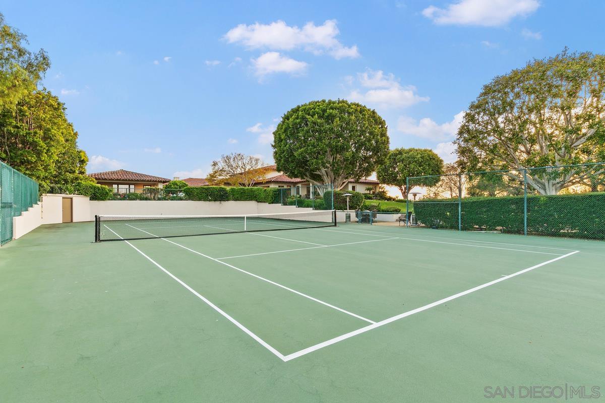 Detail Gallery Image 5 of 23 For 18383  Colina Fuerte, Rancho Santa Fe,  CA 92067 - 6 Beds | 6/2 Baths