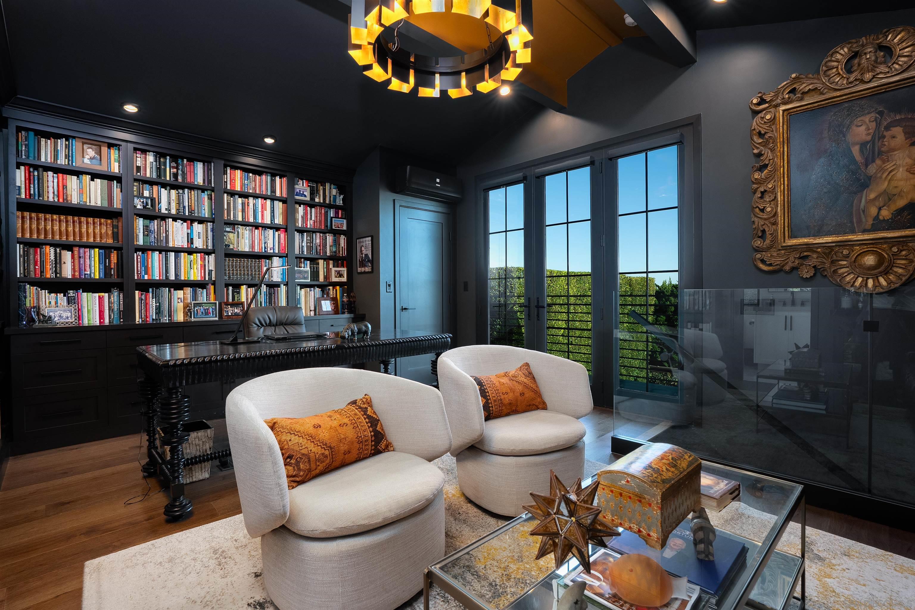 Detail Gallery Image 30 of 47 For 1455  Clove Street, San Diego,  CA 92106 - 4 Beds | 4/1 Baths