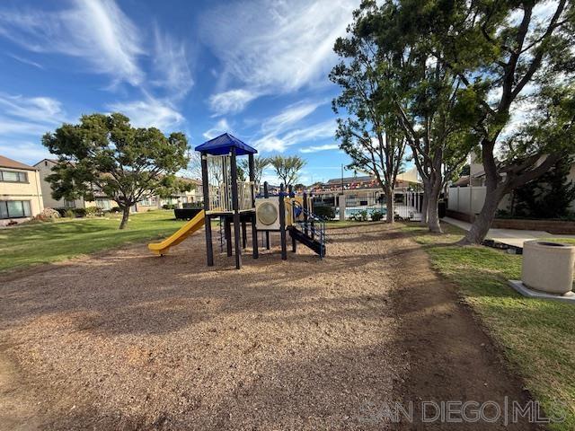 Detail Gallery Image 18 of 30 For 10396  Seth Way, Santee,  CA 92071 - 3 Beds | 2 Baths