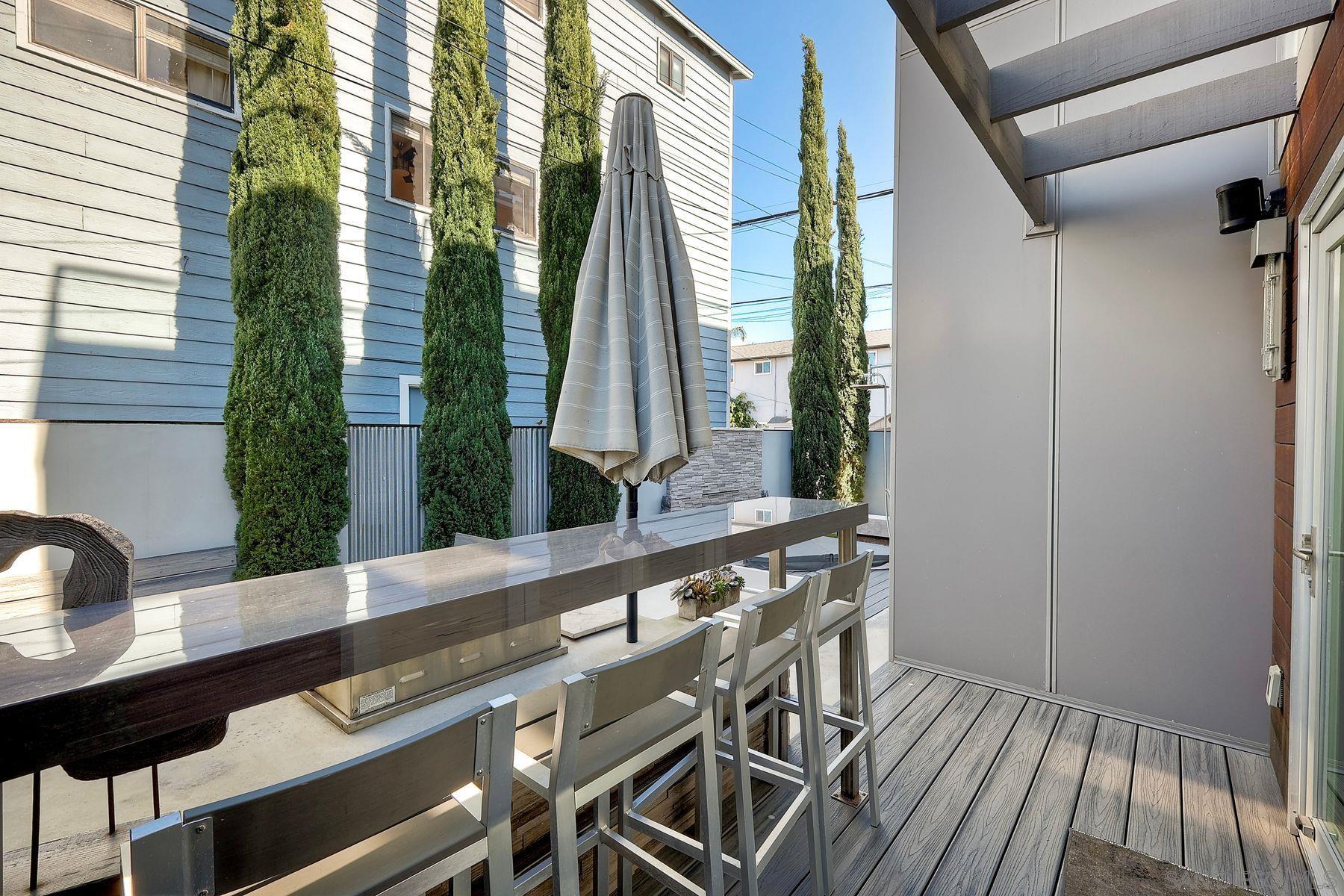 Detail Gallery Image 19 of 35 For 911  9th St, Coronado,  CA 92118 - 3 Beds | 2/1 Baths