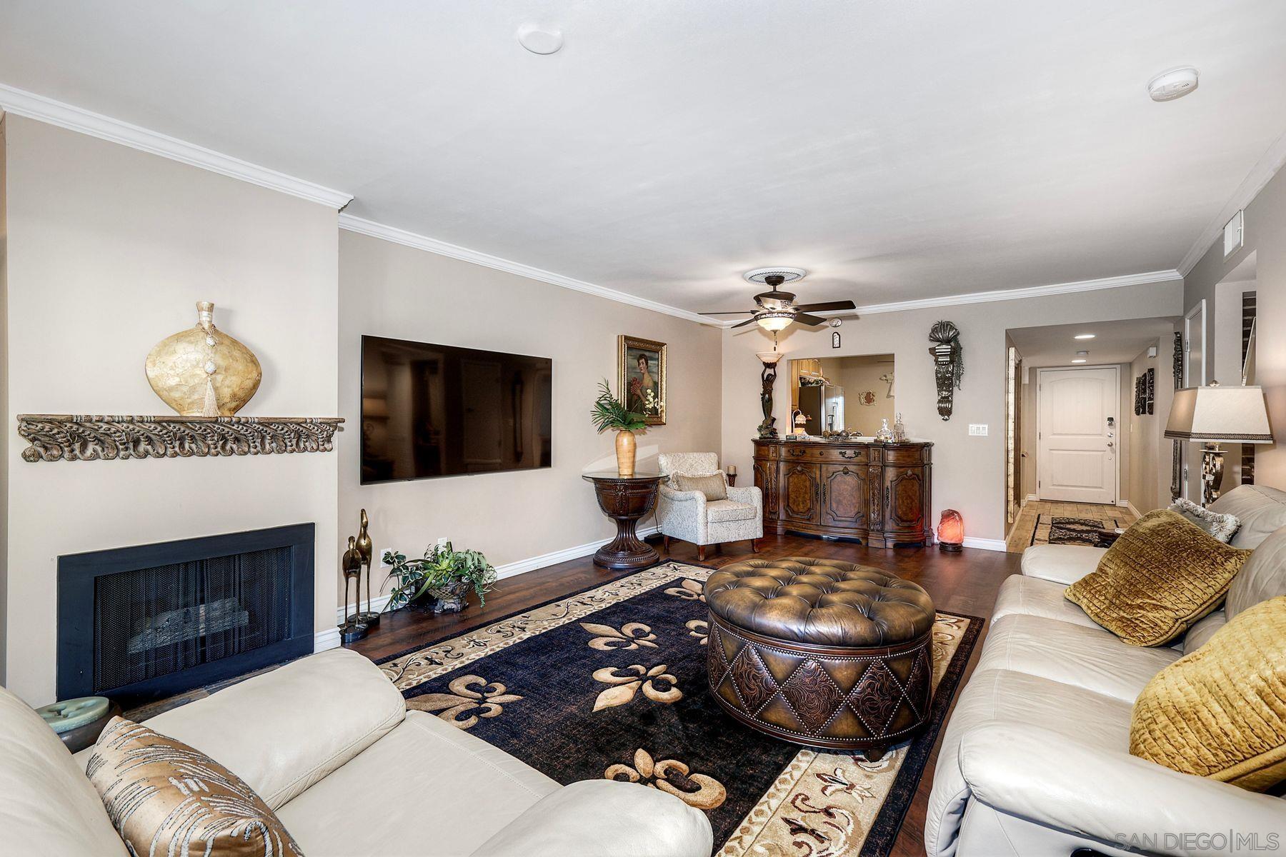 Detail Gallery Image 2 of 26 For 5707  Baltimore Dr  #12,  La Mesa,  CA 91942 - 2 Beds | 2 Baths