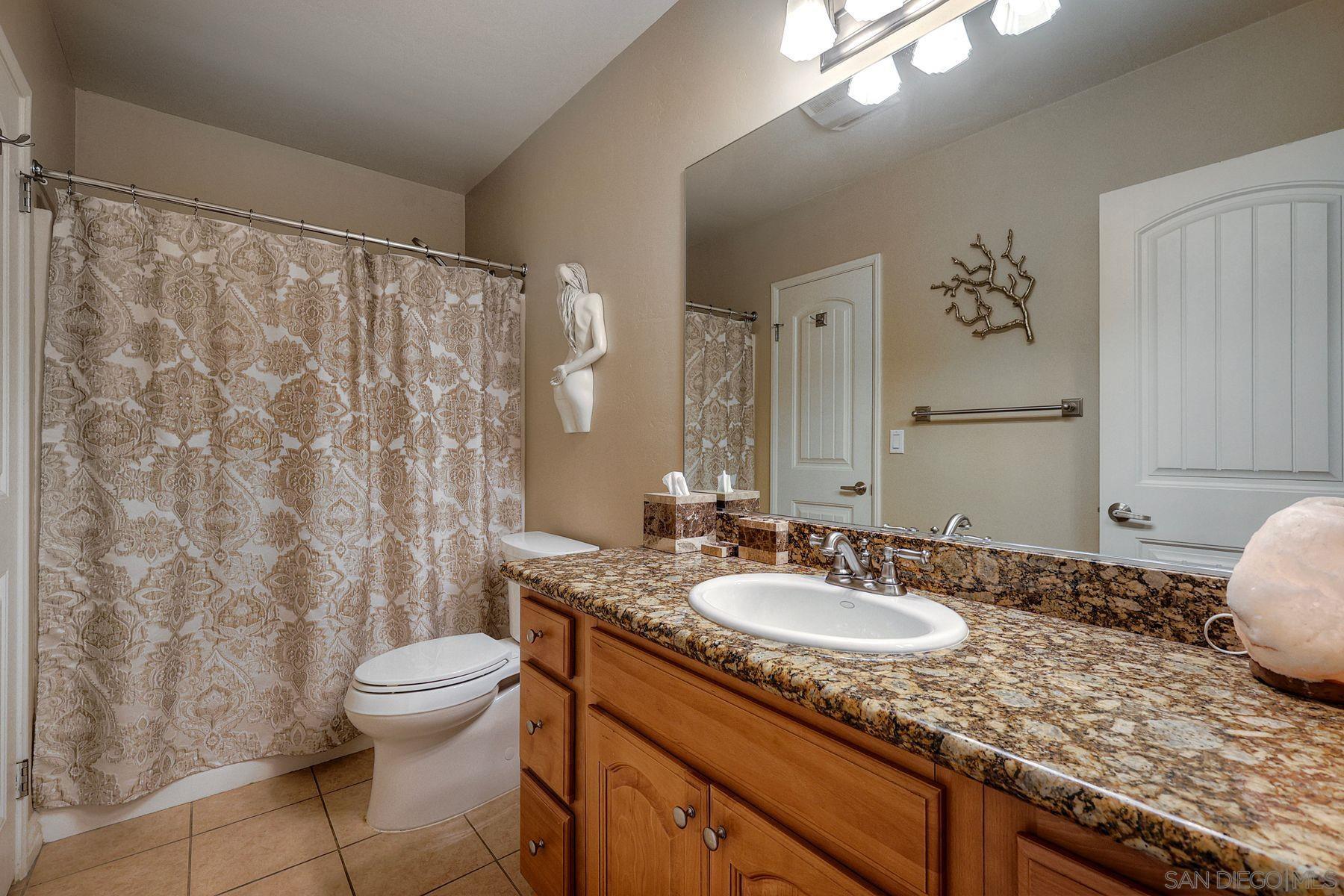 Detail Gallery Image 14 of 26 For 5707  Baltimore Dr  #12,  La Mesa,  CA 91942 - 2 Beds | 2 Baths