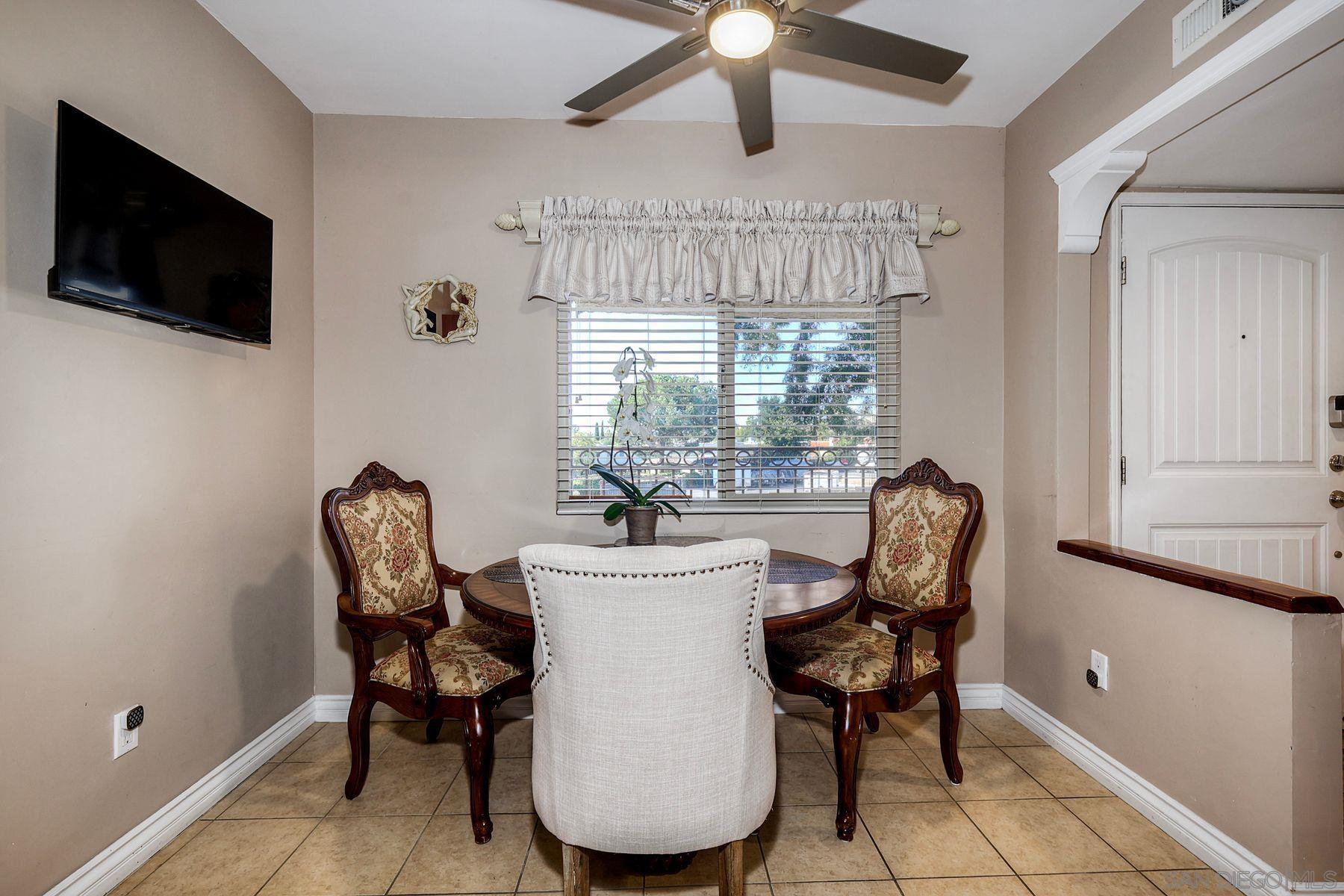 Detail Gallery Image 18 of 26 For 5707  Baltimore Dr  #12,  La Mesa,  CA 91942 - 2 Beds | 2 Baths