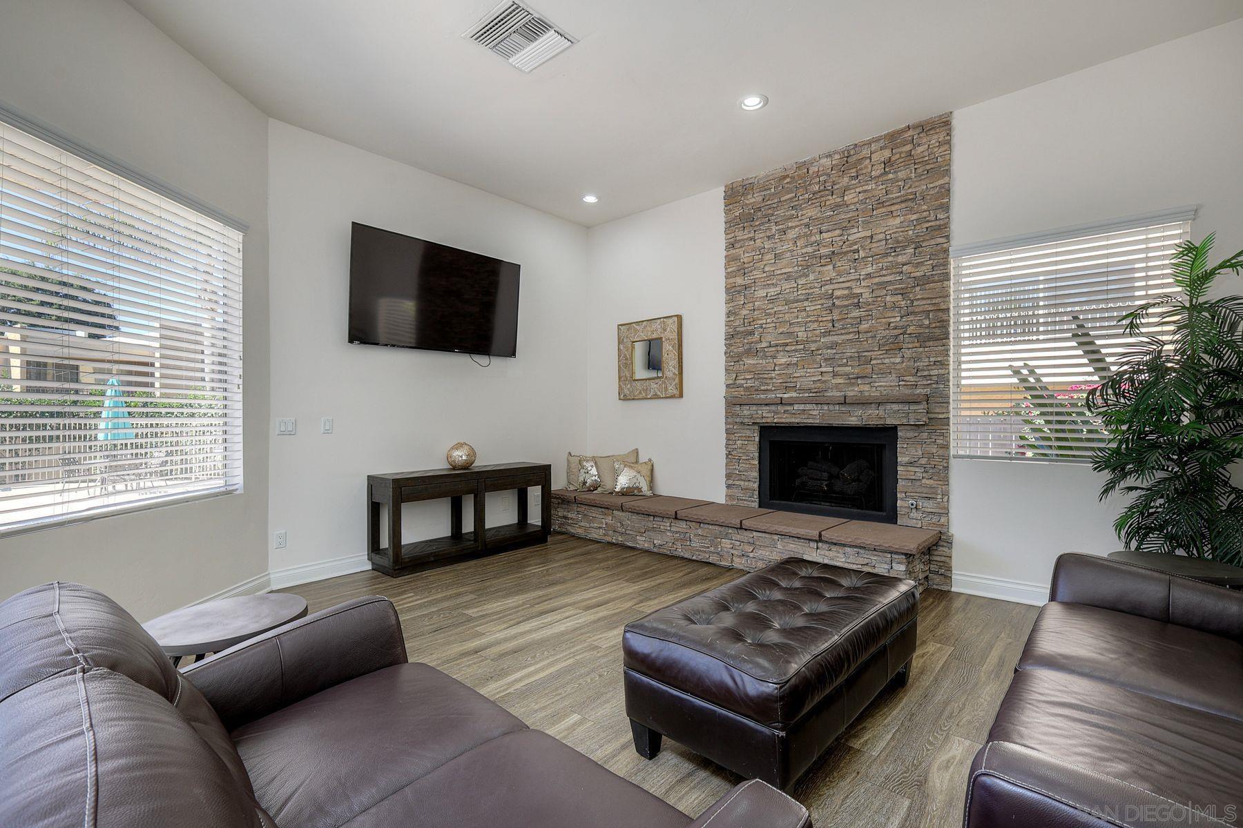 Detail Gallery Image 20 of 26 For 5707  Baltimore Dr  #12,  La Mesa,  CA 91942 - 2 Beds | 2 Baths