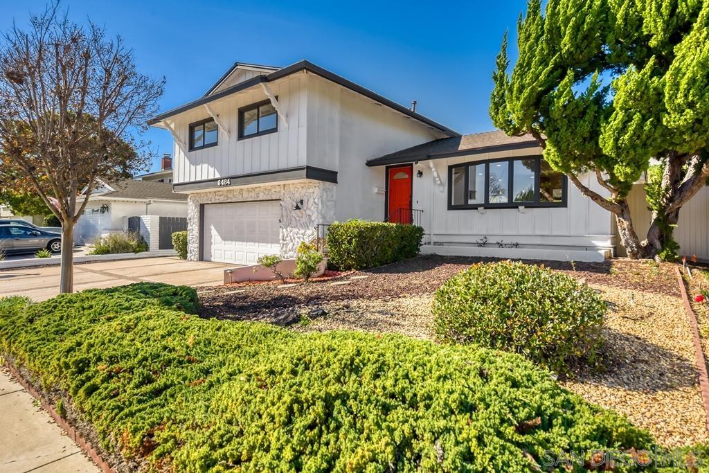 Detail Gallery Image 2 of 46 For 6484  Belle Glade Ave, San Diego,  CA 92119 - 5 Beds | 3 Baths