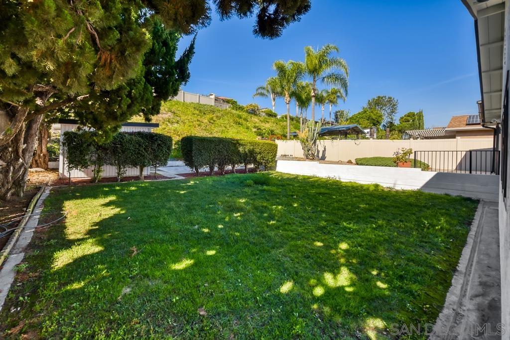 Detail Gallery Image 41 of 46 For 6484  Belle Glade Ave, San Diego,  CA 92119 - 5 Beds | 3 Baths