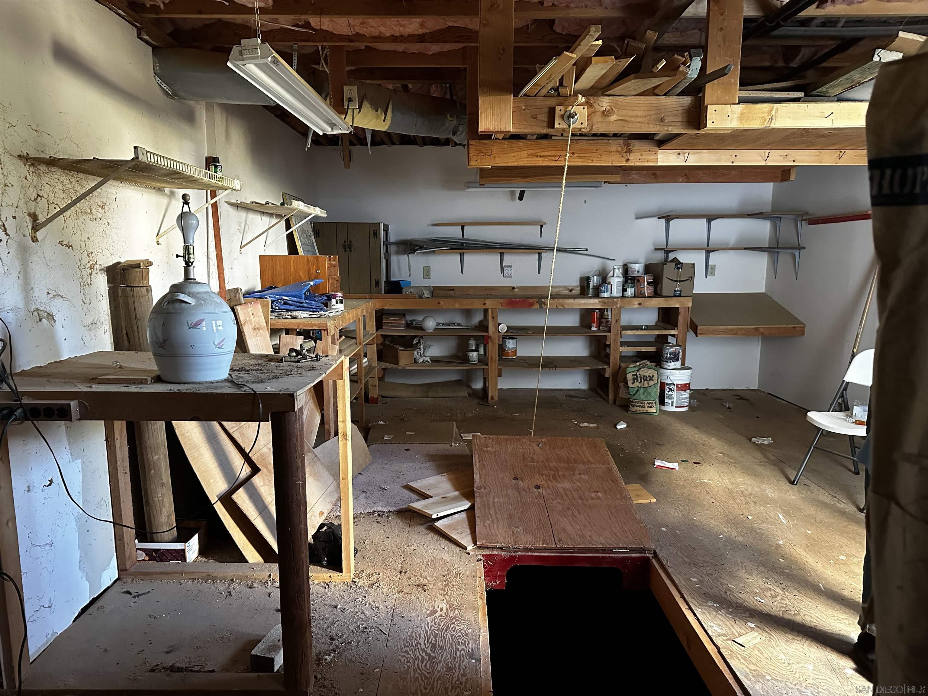 Detail Gallery Image 21 of 26 For 402  Delle Drive, Crestline,  CA 92325 - 3 Beds | 2/1 Baths