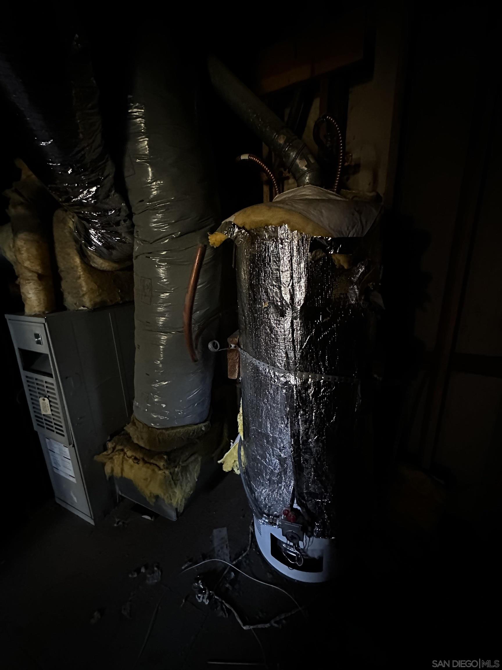 Detail Gallery Image 25 of 26 For 402  Delle Drive, Crestline,  CA 92325 - 3 Beds | 2/1 Baths