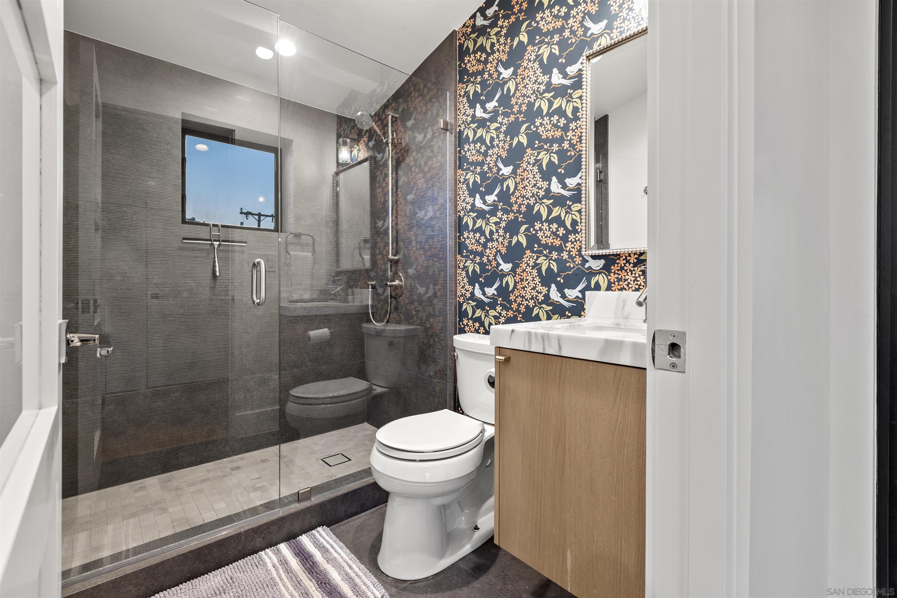 Detail Gallery Image 34 of 43 For 119  41st, Newport Beach,  CA 92663 - 3 Beds | 5 Baths