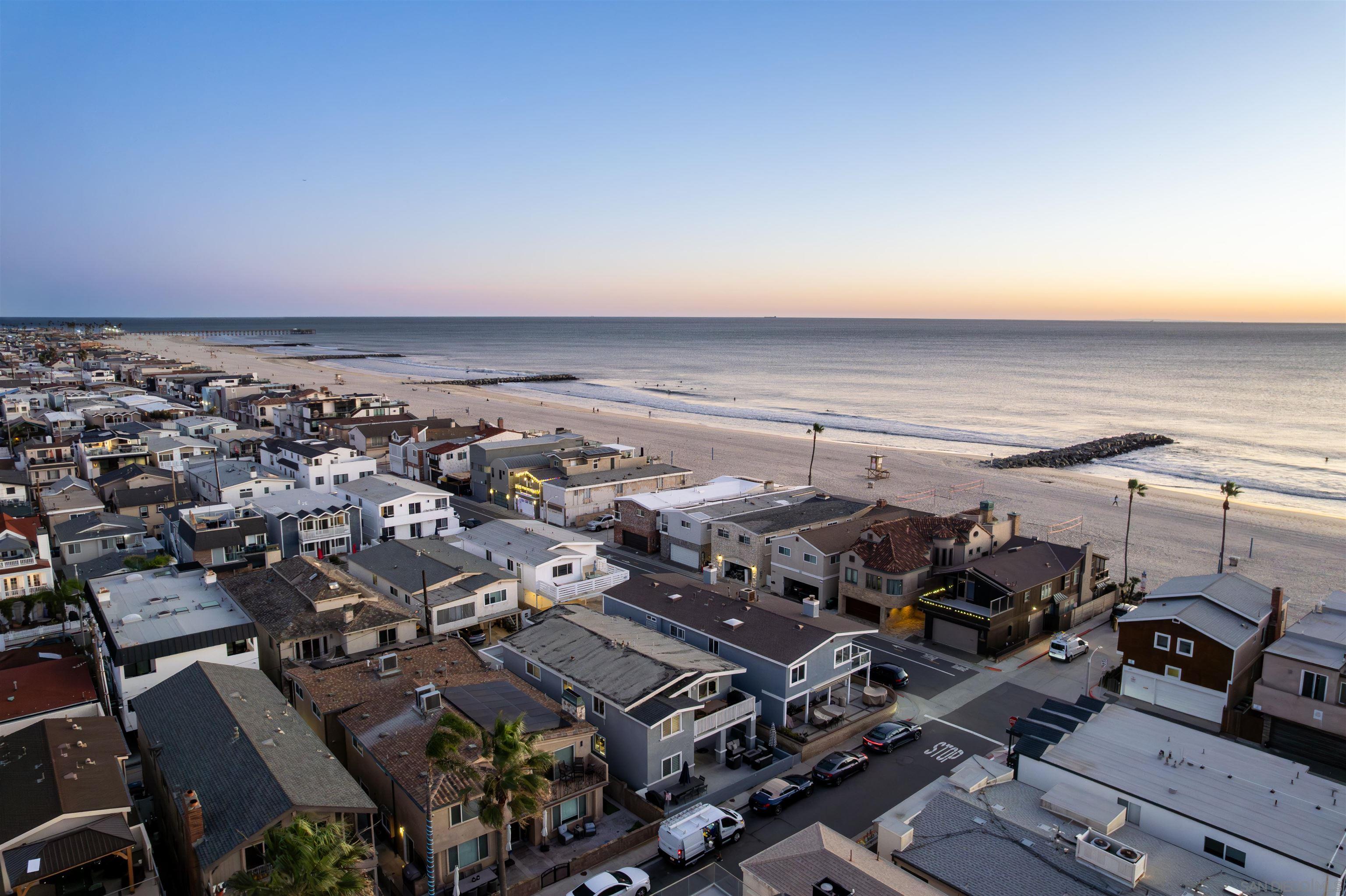 Detail Gallery Image 43 of 43 For 119  41st, Newport Beach,  CA 92663 - 3 Beds | 5 Baths