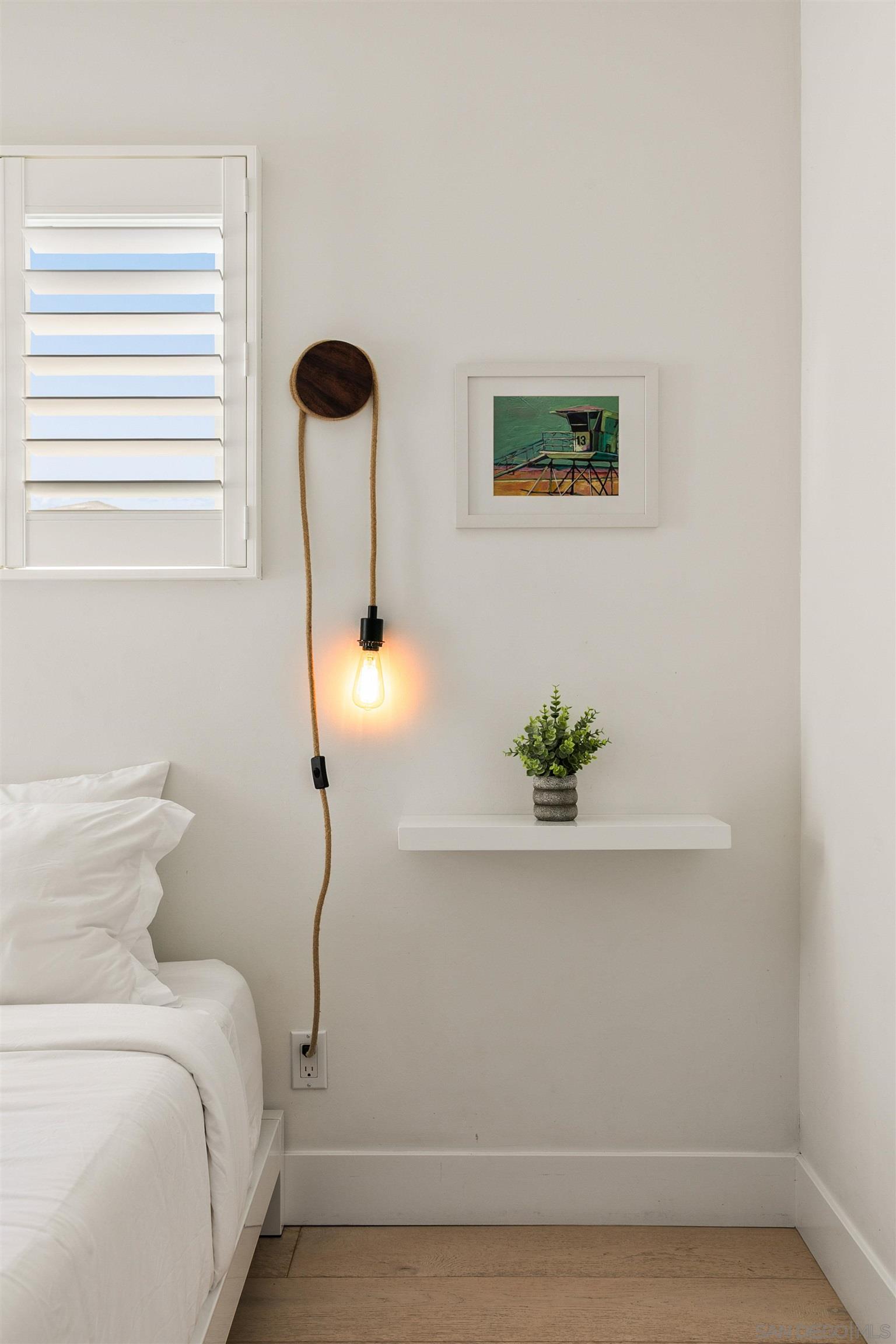 Detail Gallery Image 20 of 35 For 805  Brighton Court, San Diego,  CA 92109 - 3 Beds | 2 Baths