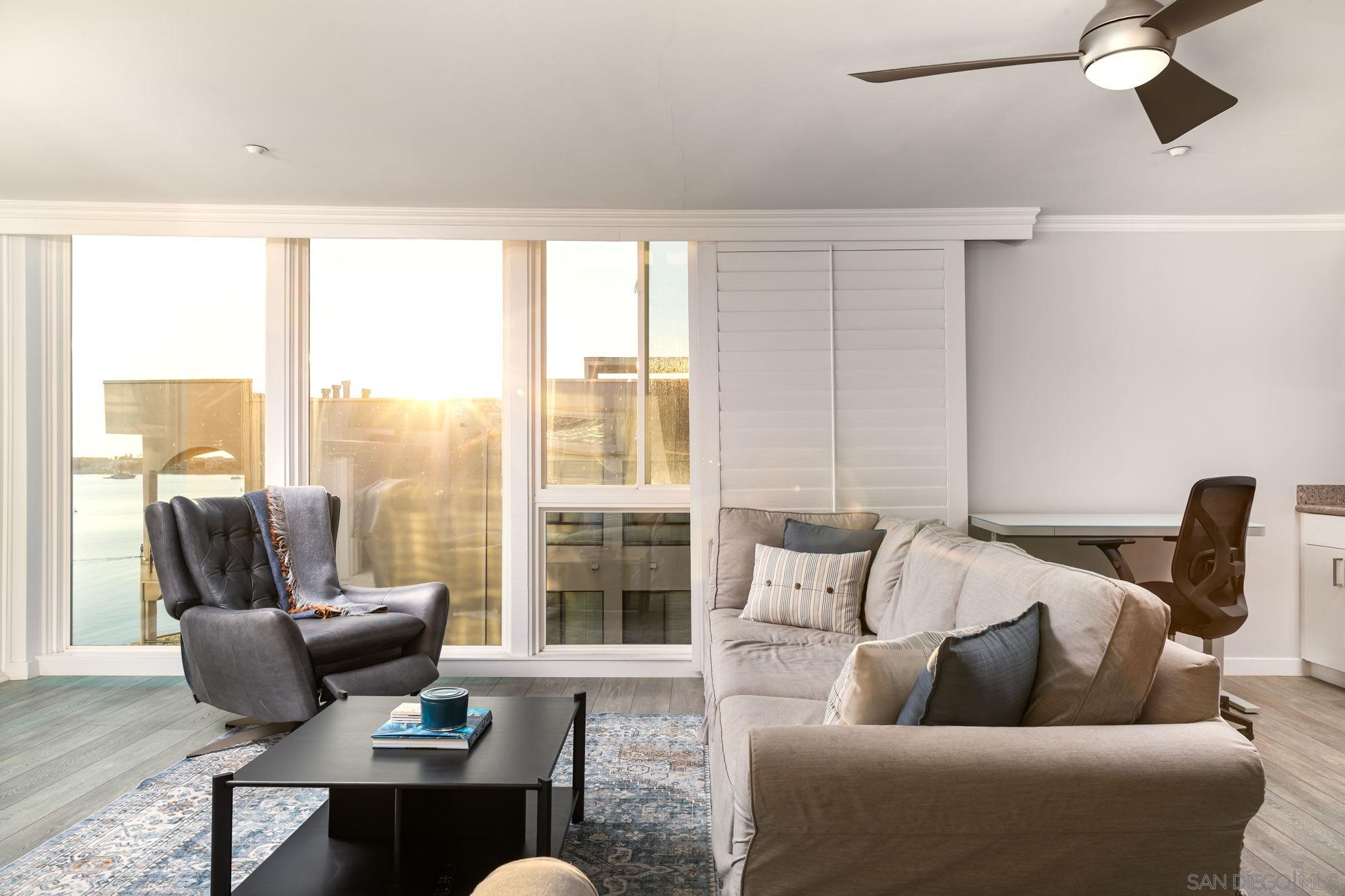 Detail Gallery Image 22 of 45 For 1221  Parker Pl  21, San Diego,  CA 92109 - 2 Beds | 3 Baths