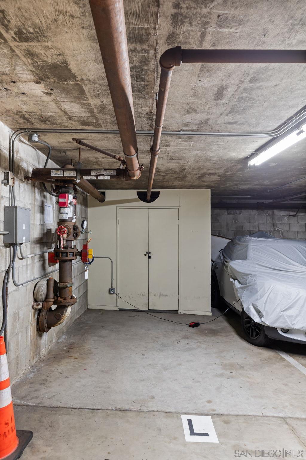 Detail Gallery Image 38 of 45 For 1221  Parker Pl  21, San Diego,  CA 92109 - 2 Beds | 3 Baths