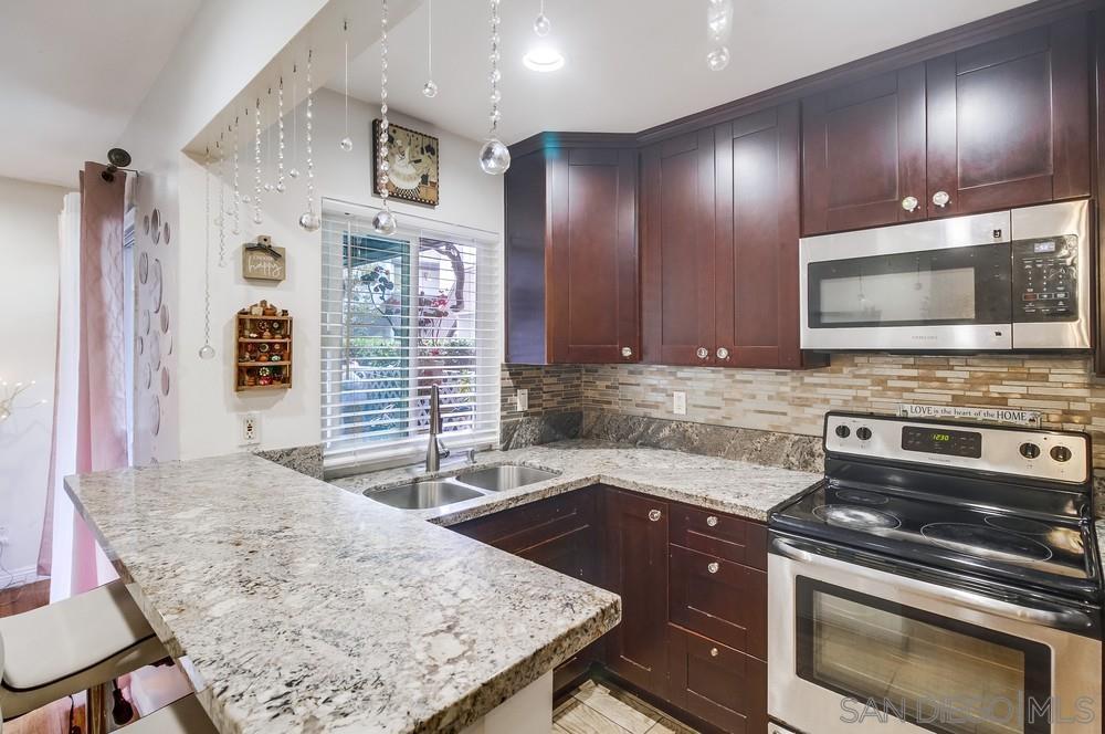 Front Image Thumbnail for SD260001384