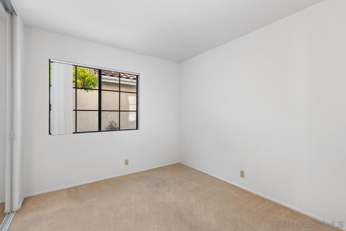 Detail Gallery Image 8 of 20 For 7143  Caminito Pantoja, San Diego,  CA 92122 - 3 Beds | 3 Baths