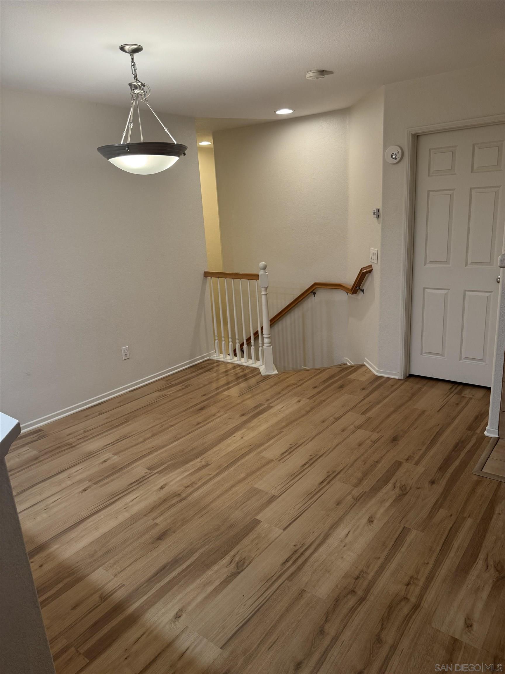 Detail Gallery Image 16 of 22 For 1835  Calvedos, Chula Vista,  CA 91913 - 2 Beds | 2 Baths