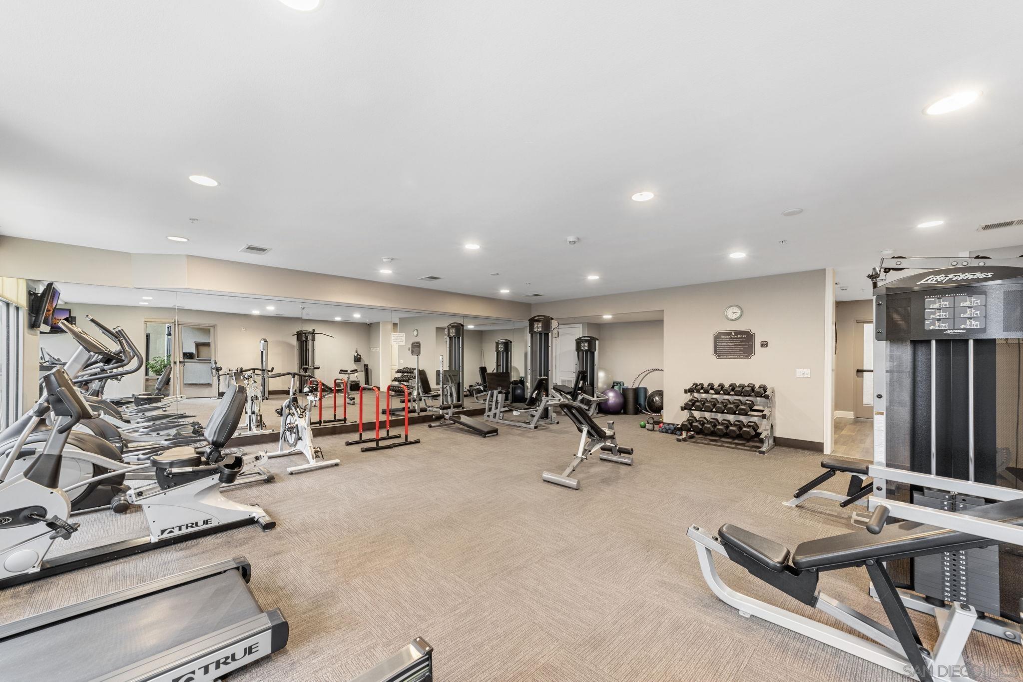 Detail Gallery Image 63 of 73 For 1019  Costa Pacifica Way  #1111,  Oceanside,  CA 92054 - 2 Beds | 2 Baths