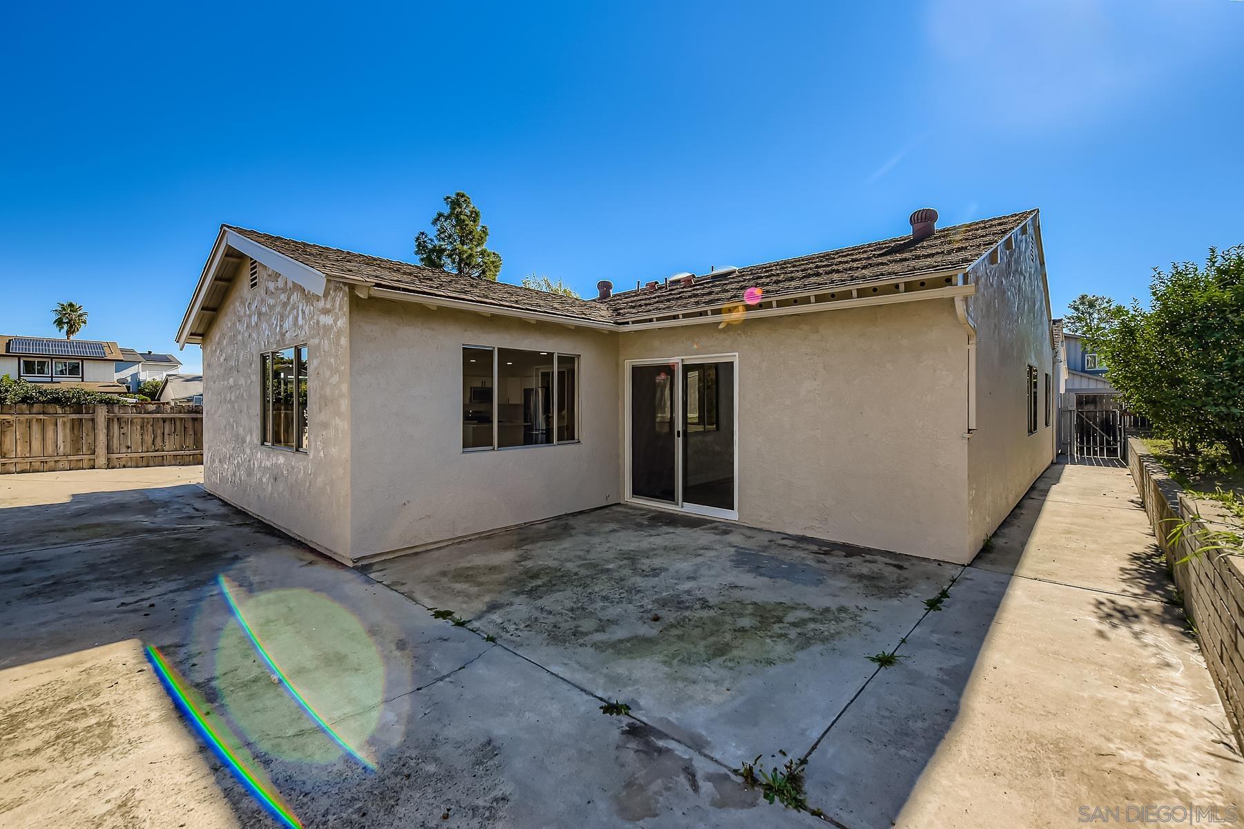 Detail Gallery Image 32 of 32 For 10386  La Duena Way, San Diego,  CA 92124 - 5 Beds | 2 Baths