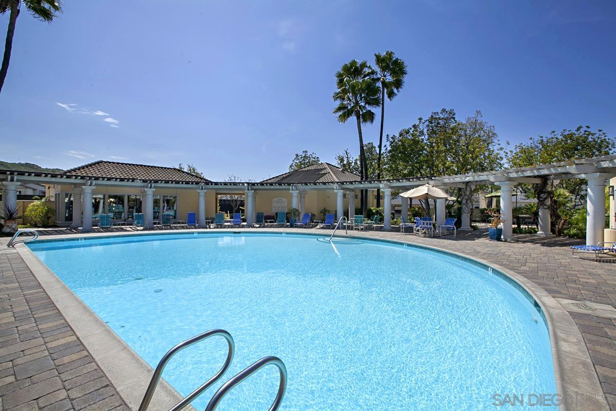 Detail Gallery Image 28 of 34 For 18557  Caminito Pasadero  #389,  San Diego,  CA 92128 - 3 Beds | 2 Baths