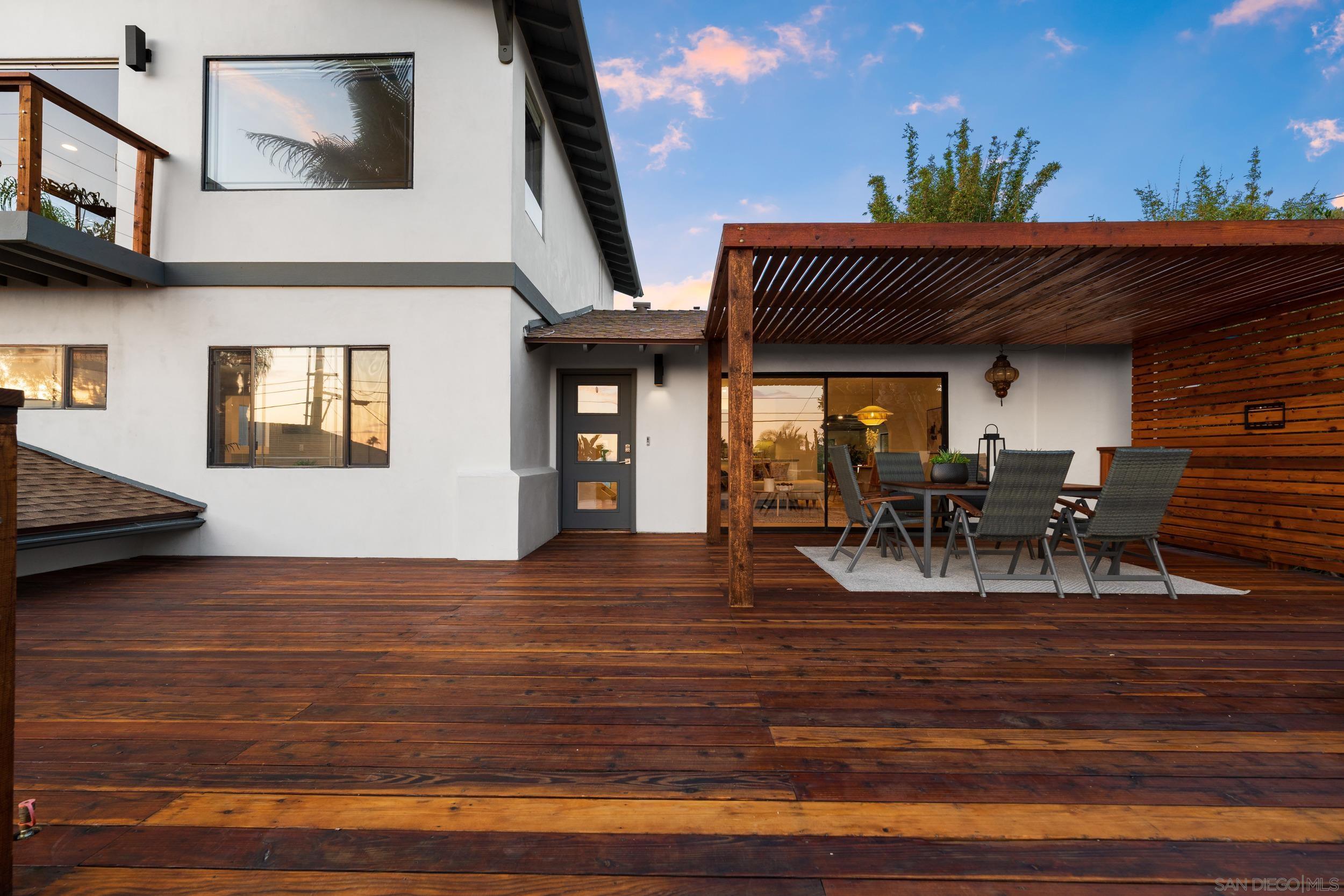 Detail Gallery Image 43 of 53 For 3306  Donna Dr, Carlsbad,  CA 92008 - 4 Beds | 4 Baths