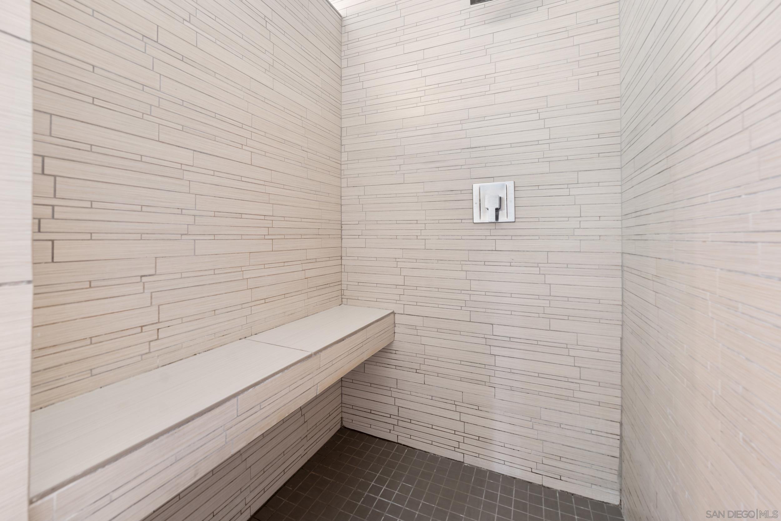 Detail Gallery Image 47 of 53 For 3306  Donna Dr, Carlsbad,  CA 92008 - 4 Beds | 4 Baths