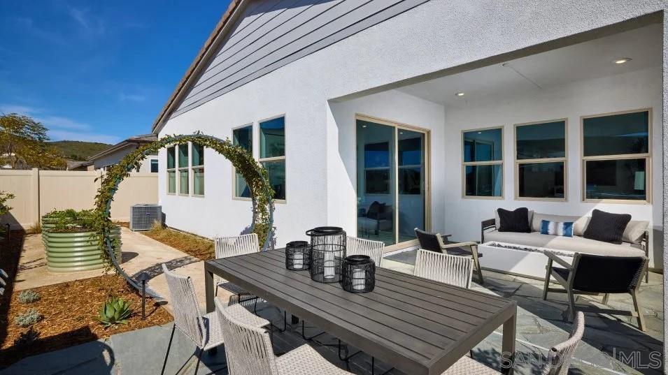 Detail Gallery Image 19 of 24 For 13158  Greer, San Diego,  CA 92129 - 3 Beds | 3/1 Baths