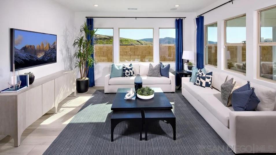 Detail Gallery Image 8 of 24 For 13158  Greer, San Diego,  CA 92129 - 3 Beds | 3/1 Baths