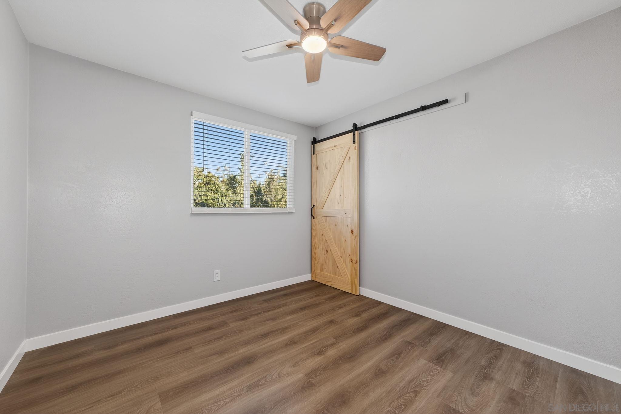 Detail Gallery Image 12 of 46 For 631-633  Hillside Terrace, Vista,  CA 92084 - – Beds | – Baths